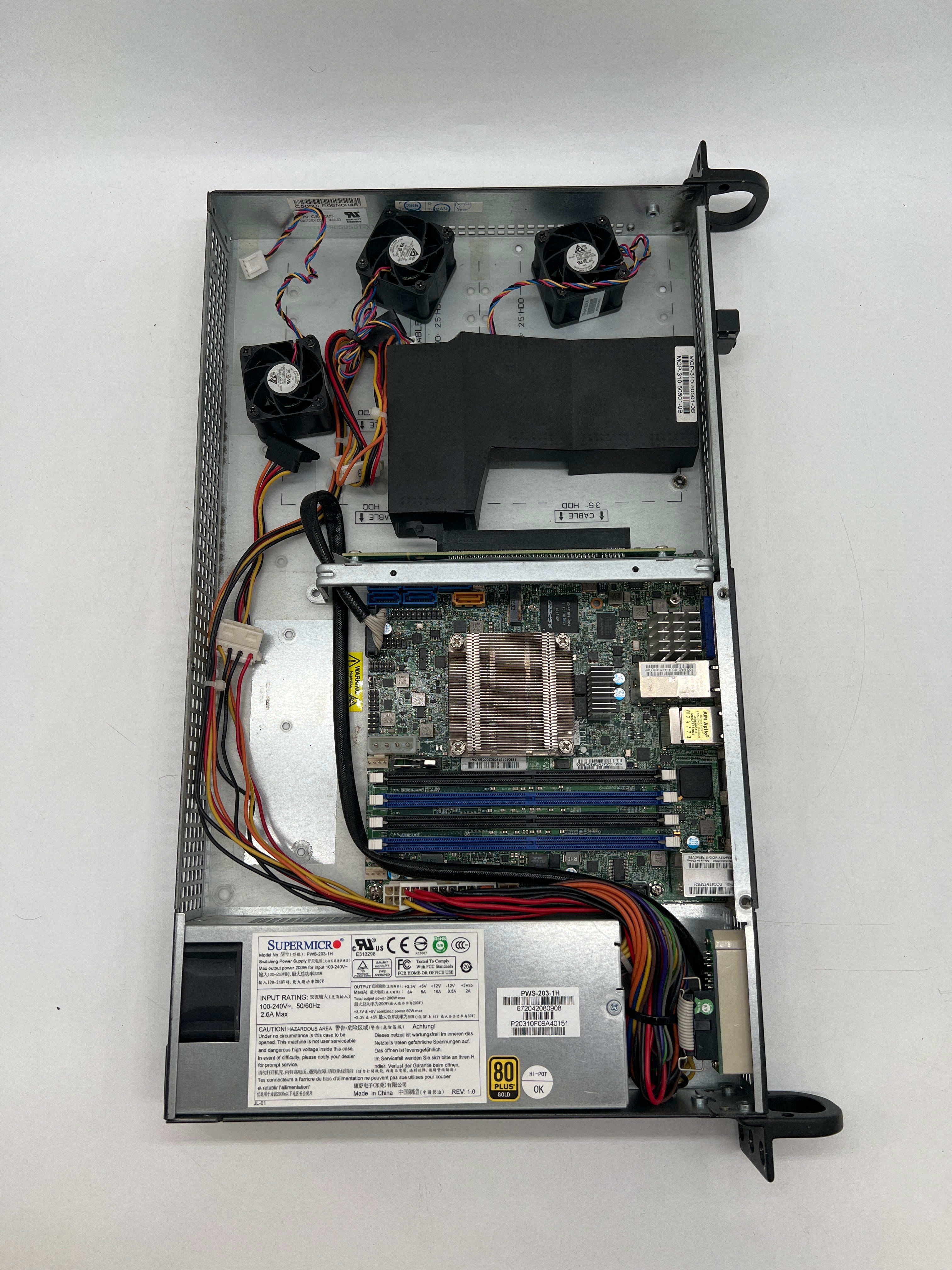 SUPERMICRO 505-2 SYS-5018D-FN8T Rack-mountable Xeon D-1518 NO Ram/HDD