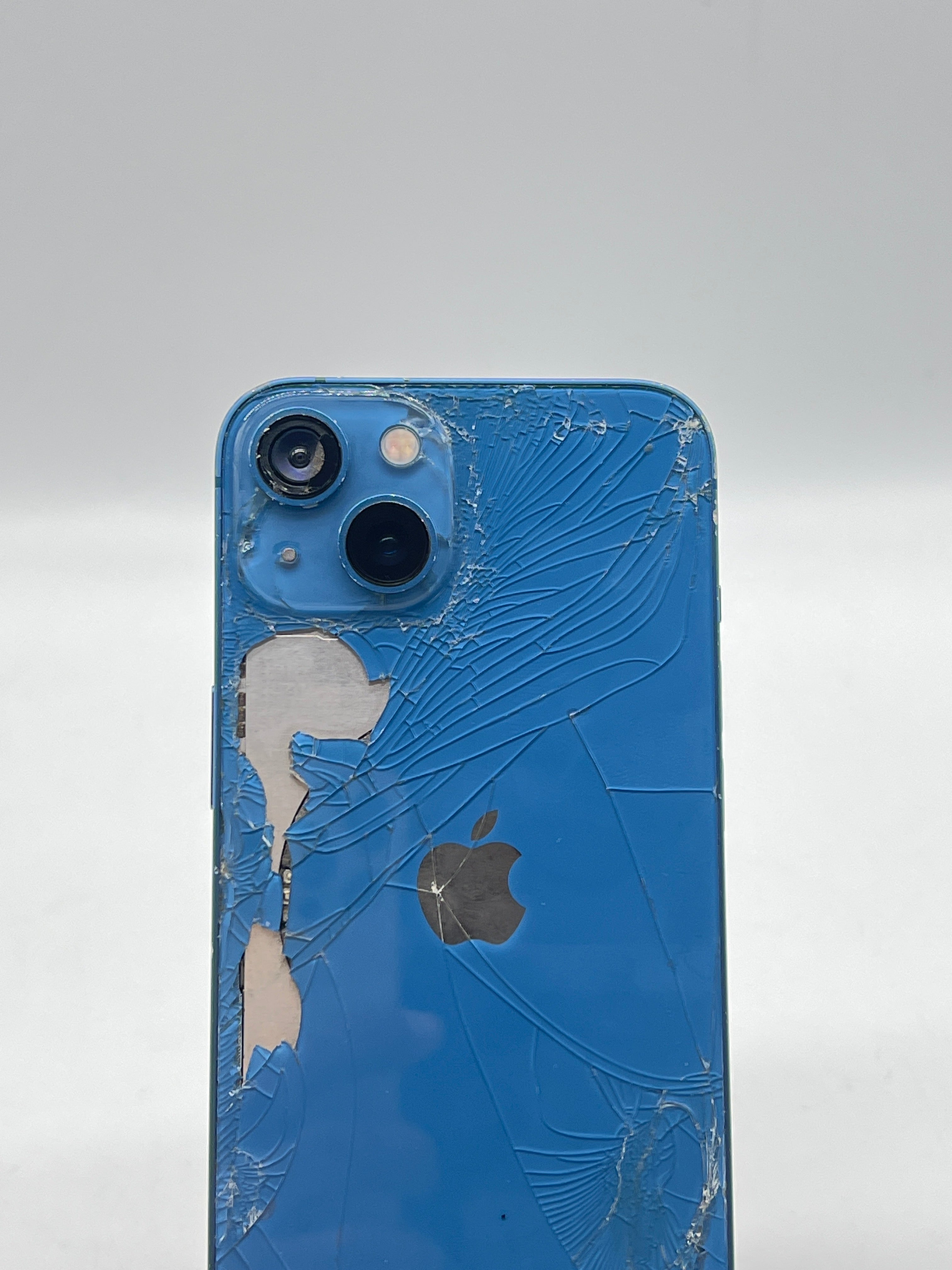 Apple iPhone 13 128GB Unlocked Blue - For Parts (Cracked back and Screen)
