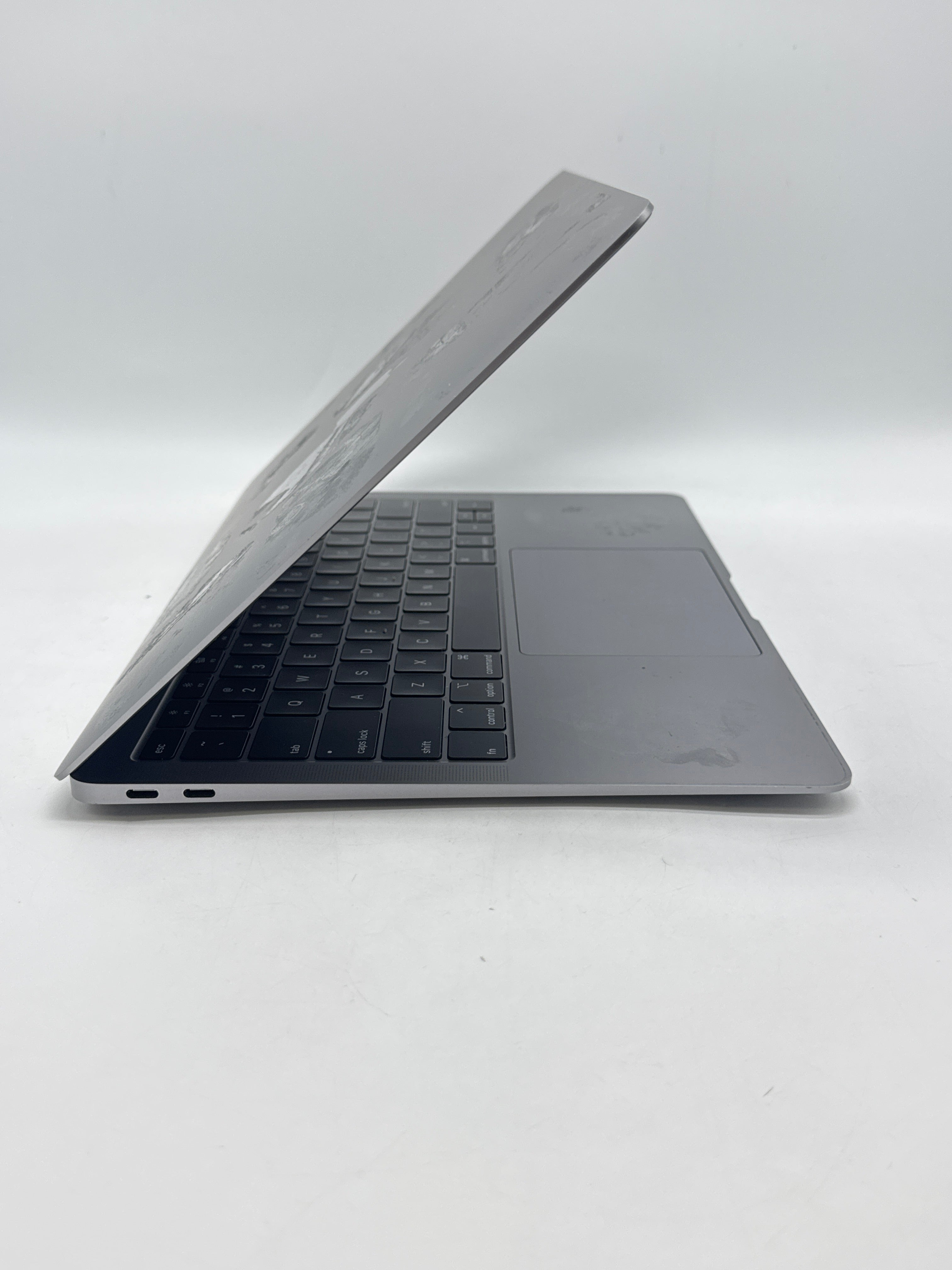 Apple MacBook Air 13" A1932 2019 Core i5 8GB RAM 256GB SSD - Used