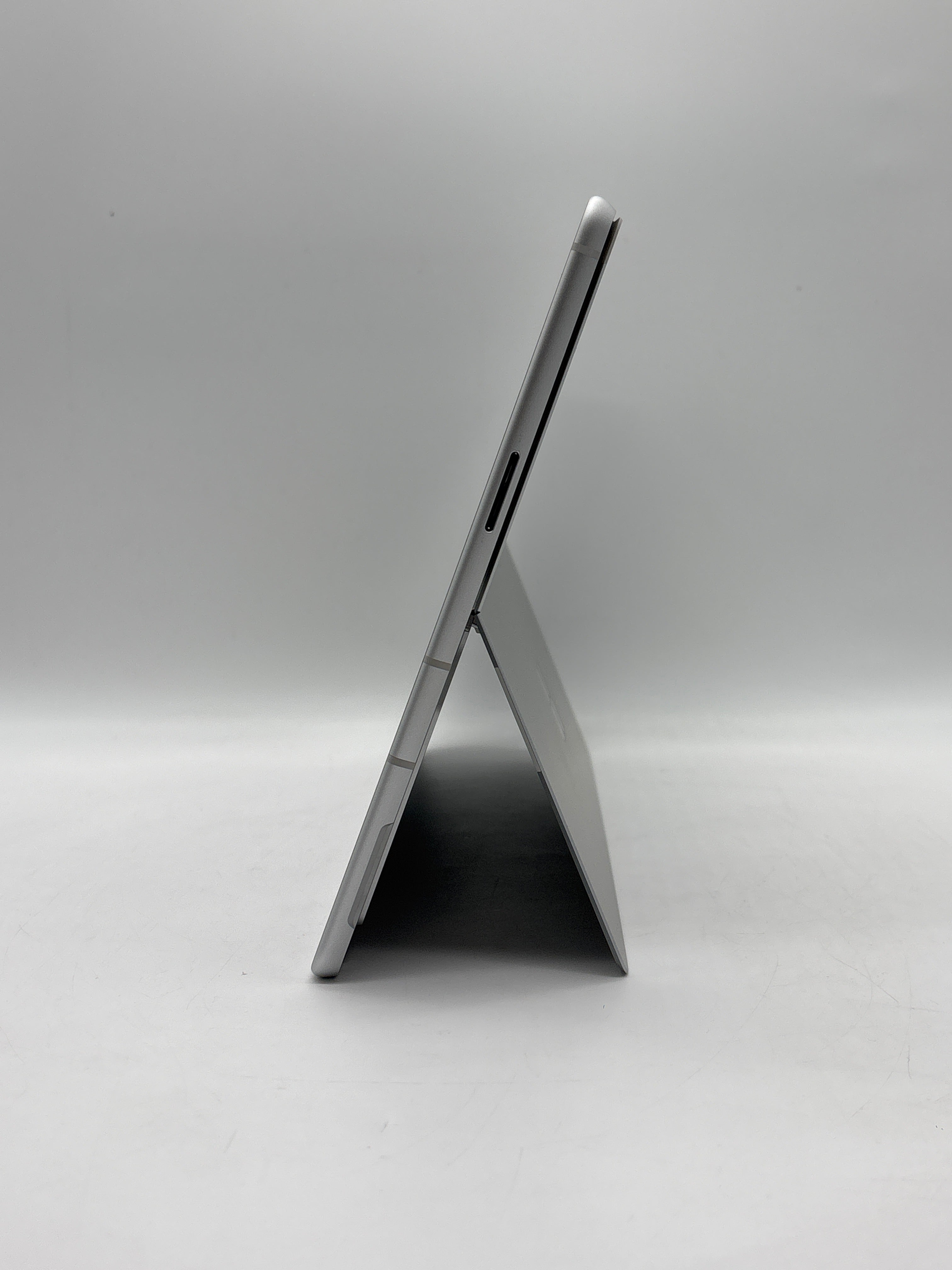 Microsoft Surface Pro 10 Business 2077 Ultra 5 135U 16GB RAM 256GB SSD