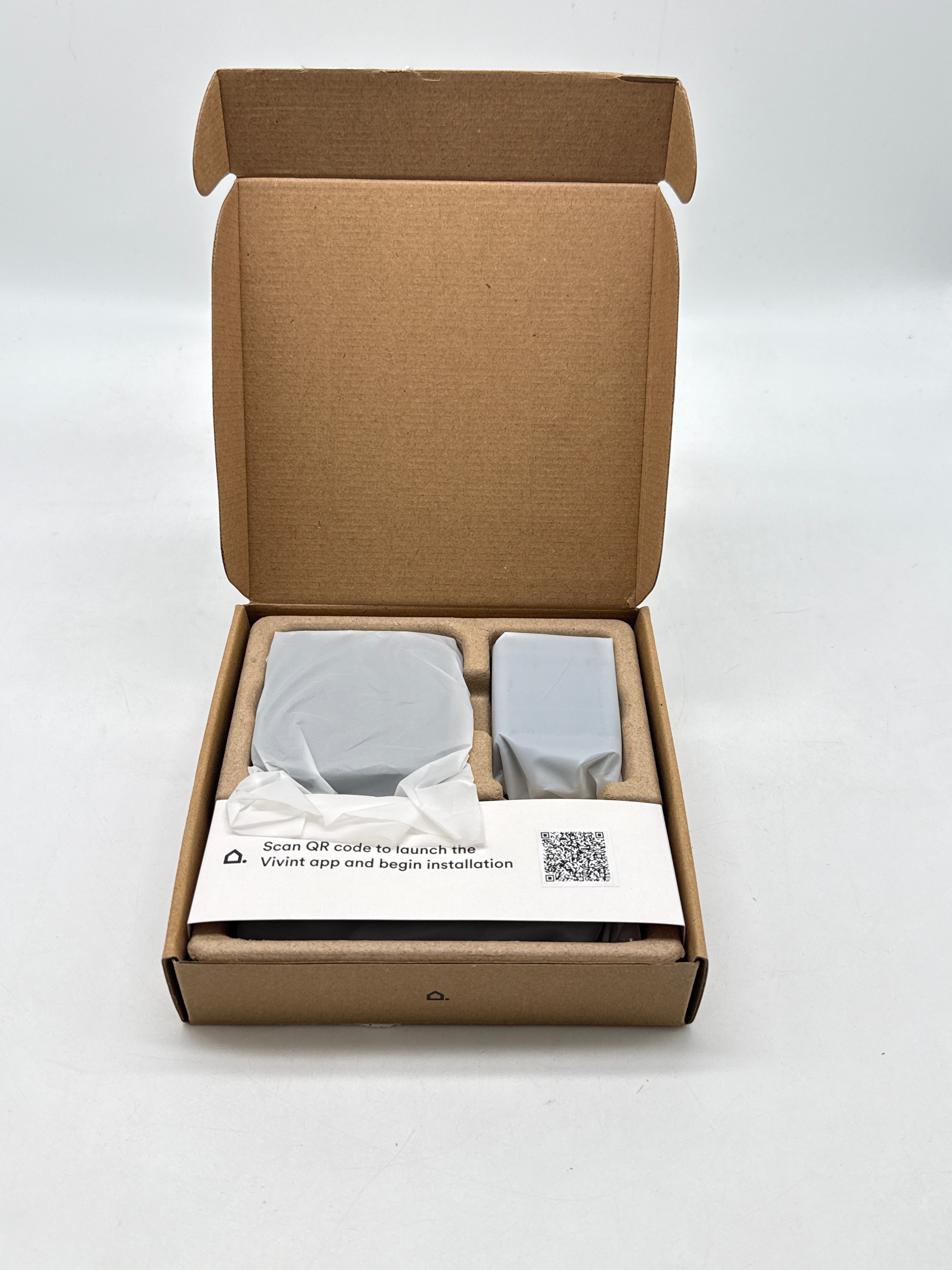 Vivint VS-ZGBHUB-001 Smart Lighting Hub - New In Box