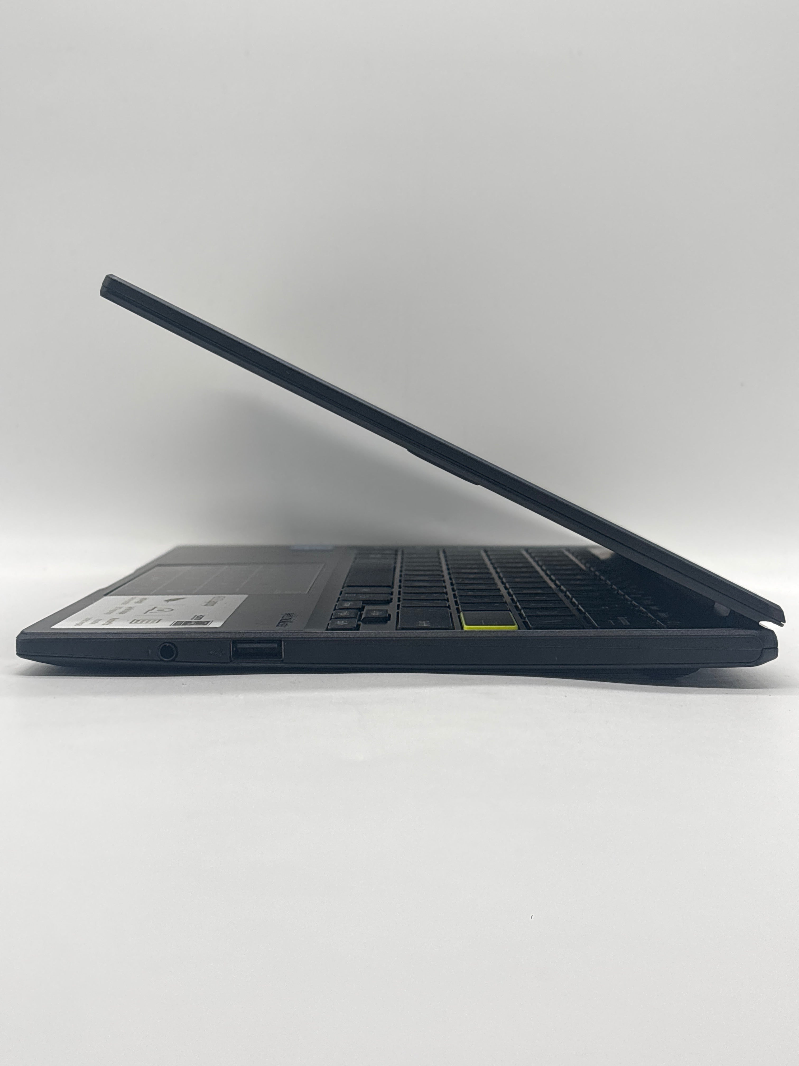 Asus L210M Celeron N4020 4GB RAM 64GB eMMC