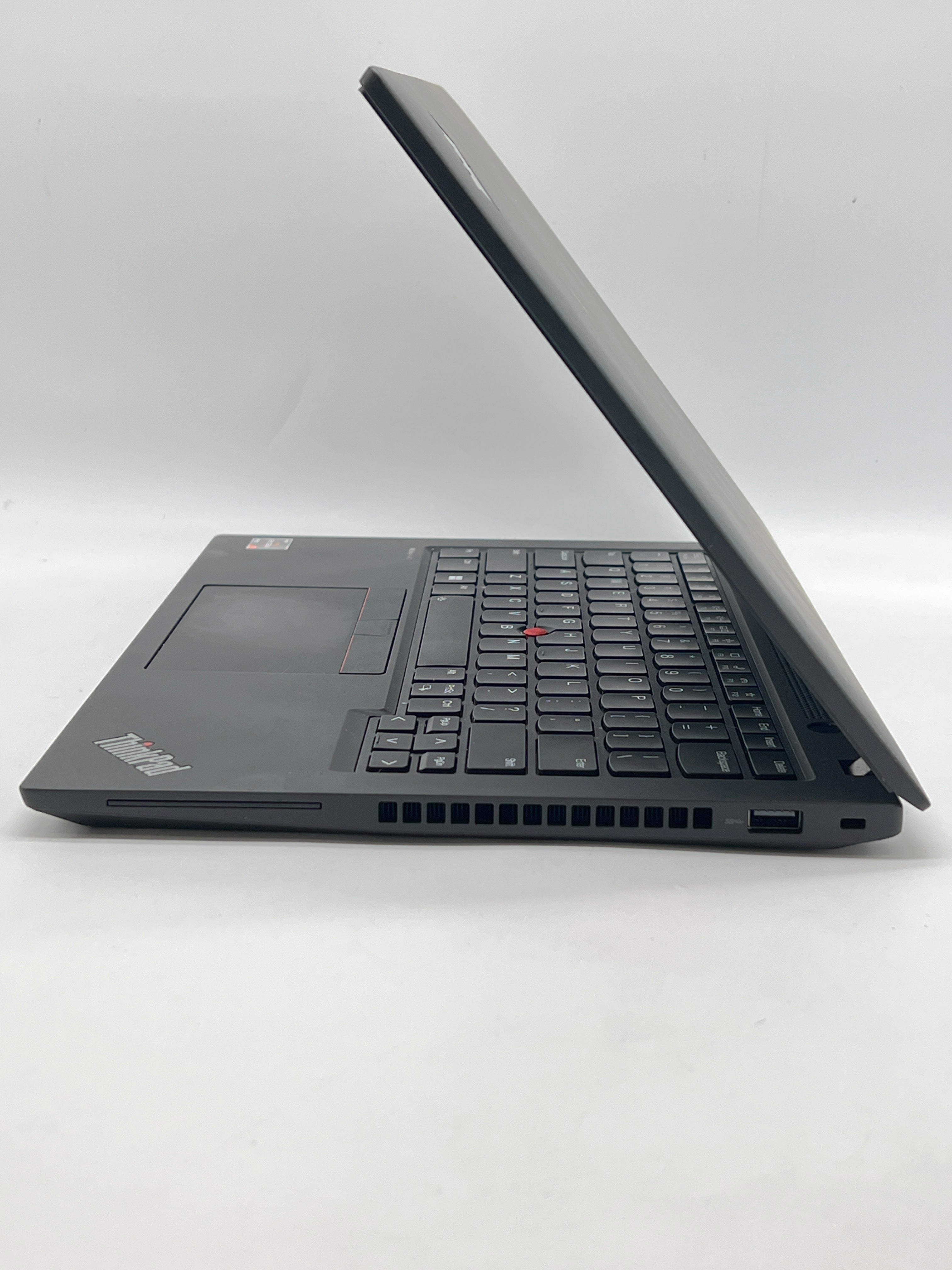 Lenovo ThinkPad T14 Gen 4 Ryzen 7 Pro 7840U 16GB RAM 512GB SSD - For Parts (Read)