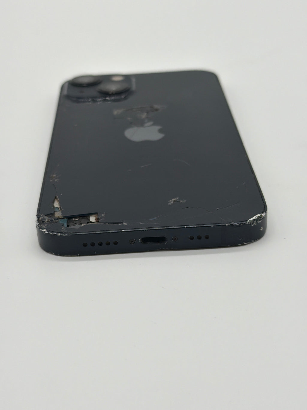 T-Mobile Apple iPhone 13 128GB Broken Back Glass/Screen Midnight