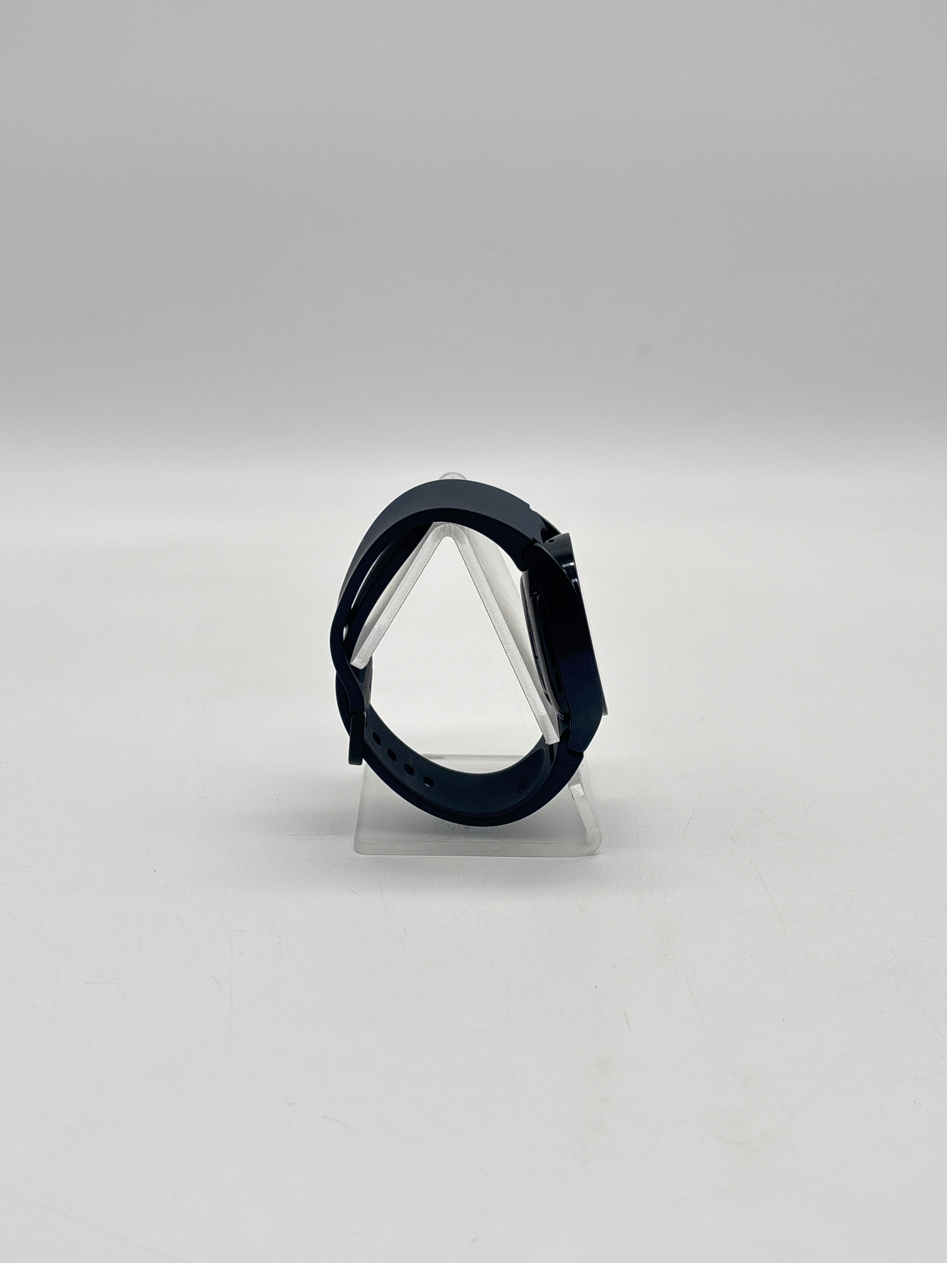 Samsung Galaxy Watch 6 SM-R95U 40mm Gray Unlocked - Used With Box
