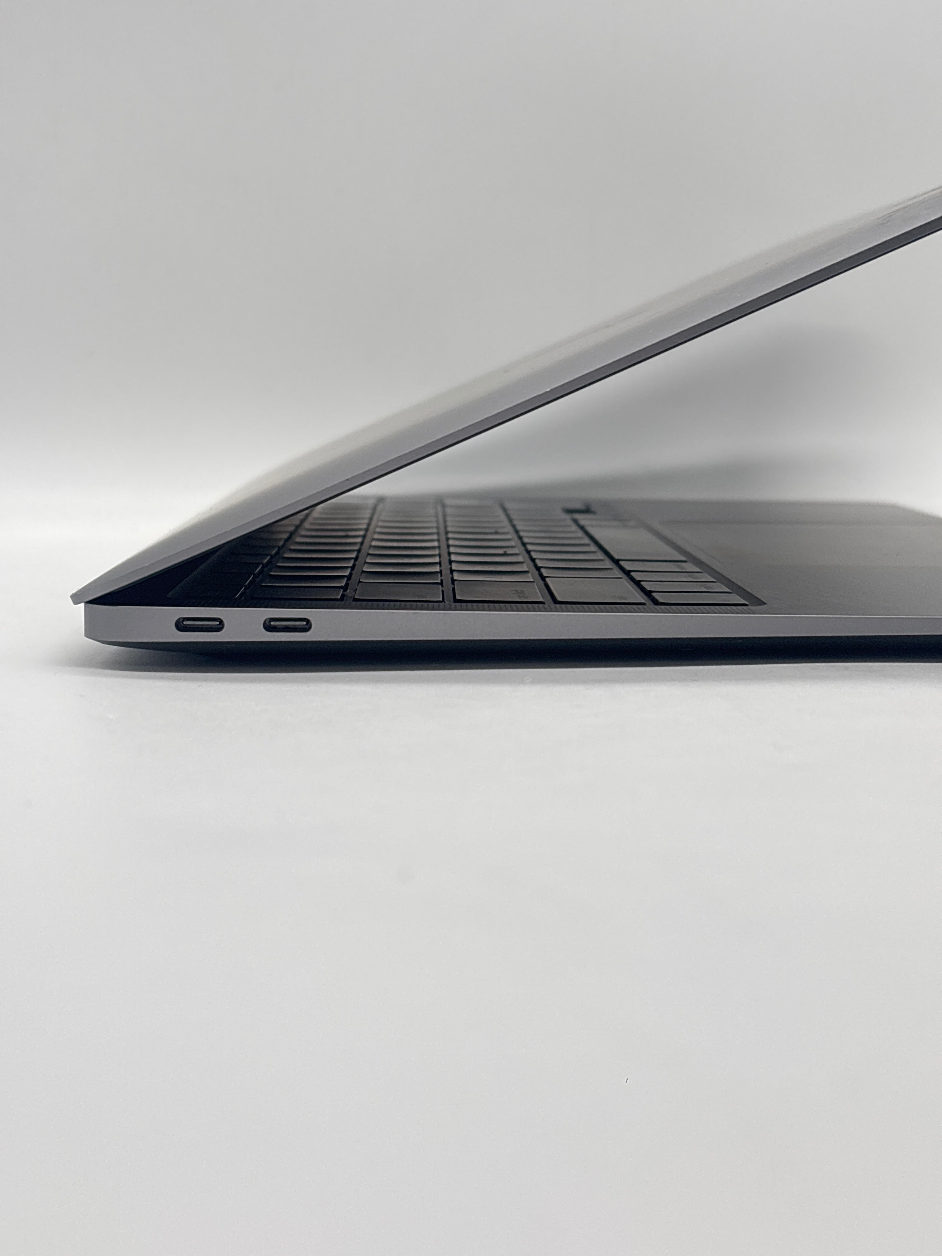 Apple MacBook Air A2179 i3 8GB RAM 256GB SSD