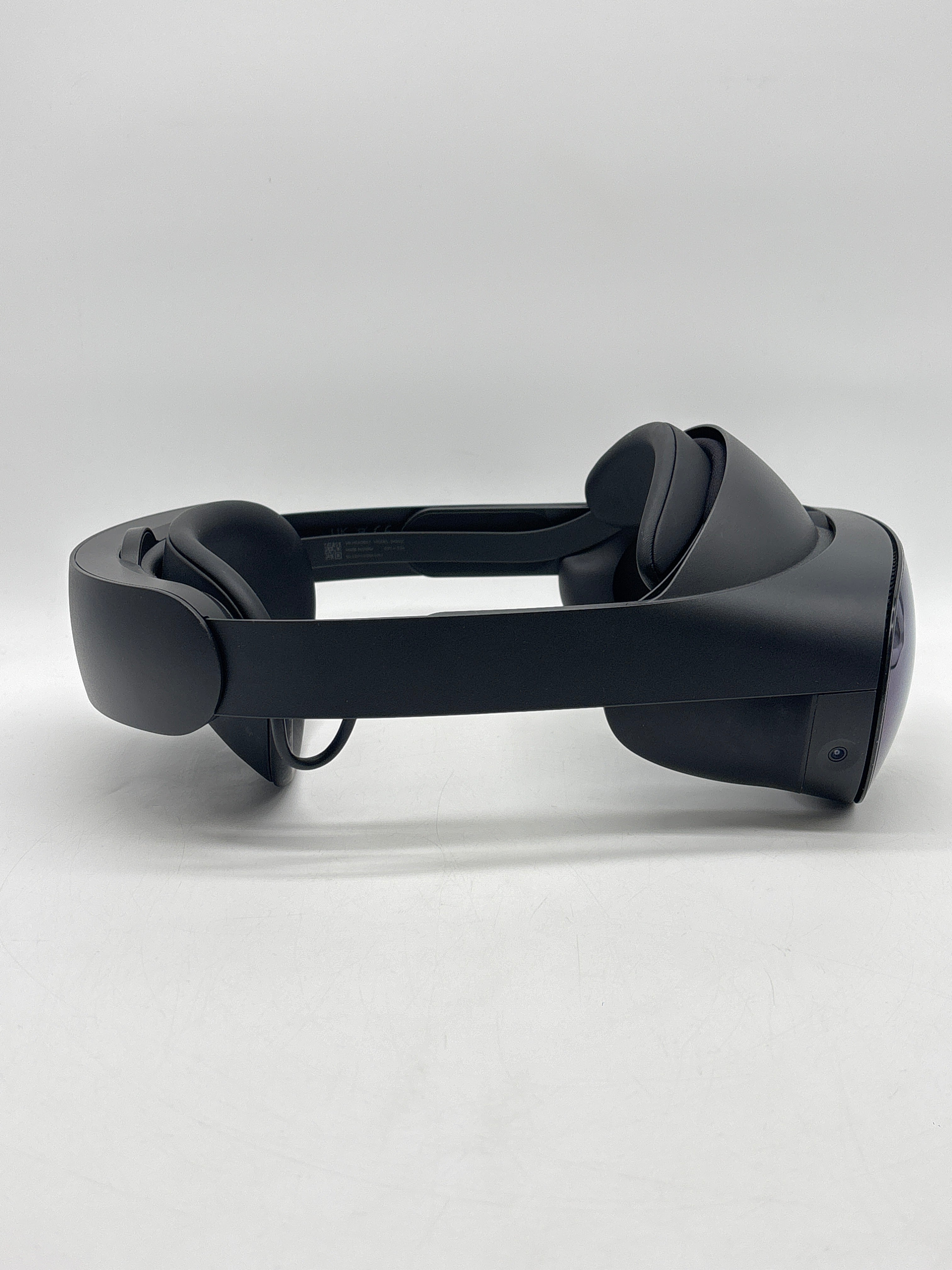 Meta Quest Pro 256GB Standalone VR Headset Black - Used With Box