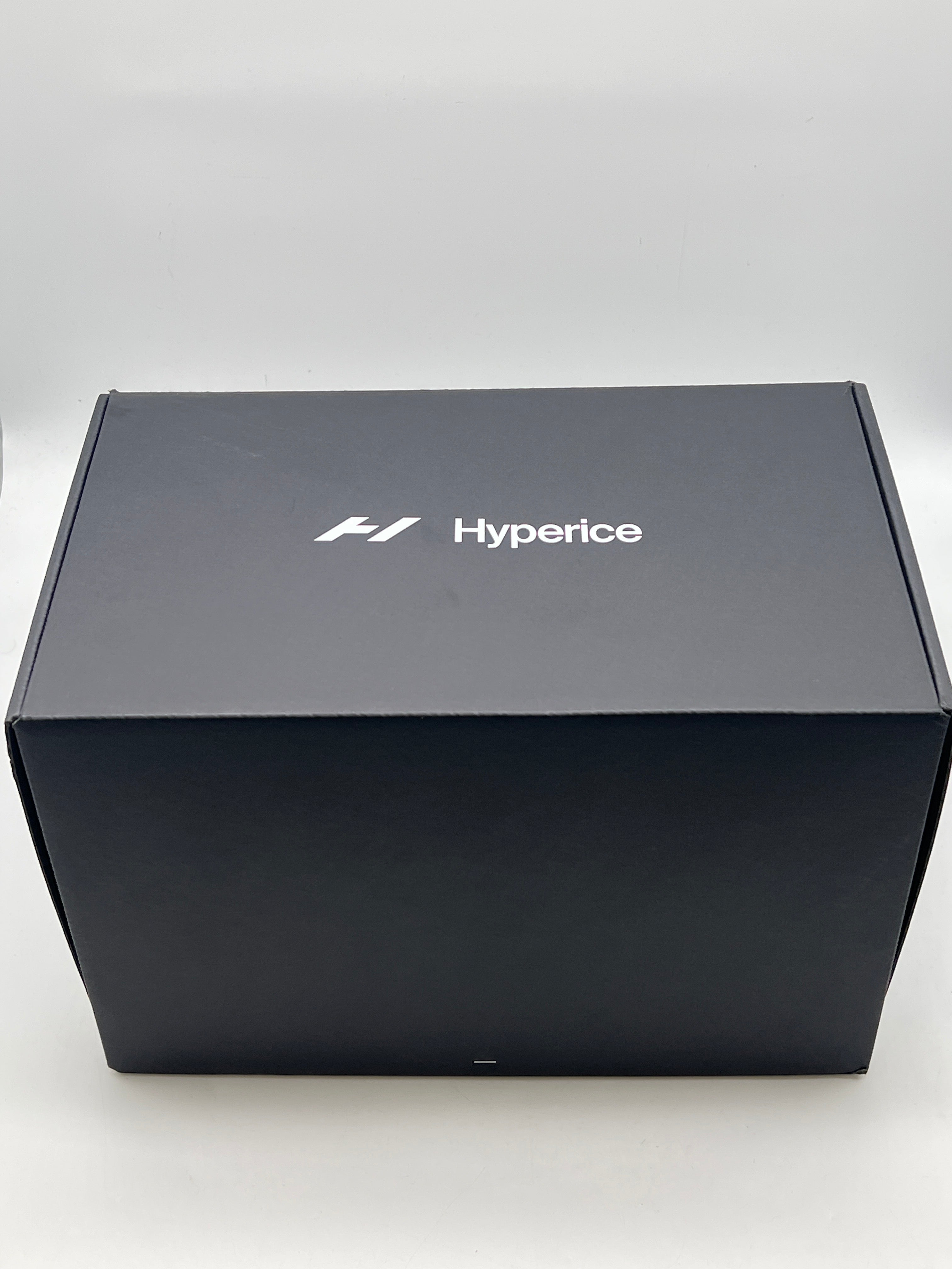Hyperice Normatec Elite Short Legs Compression Sleeve - Used With Box