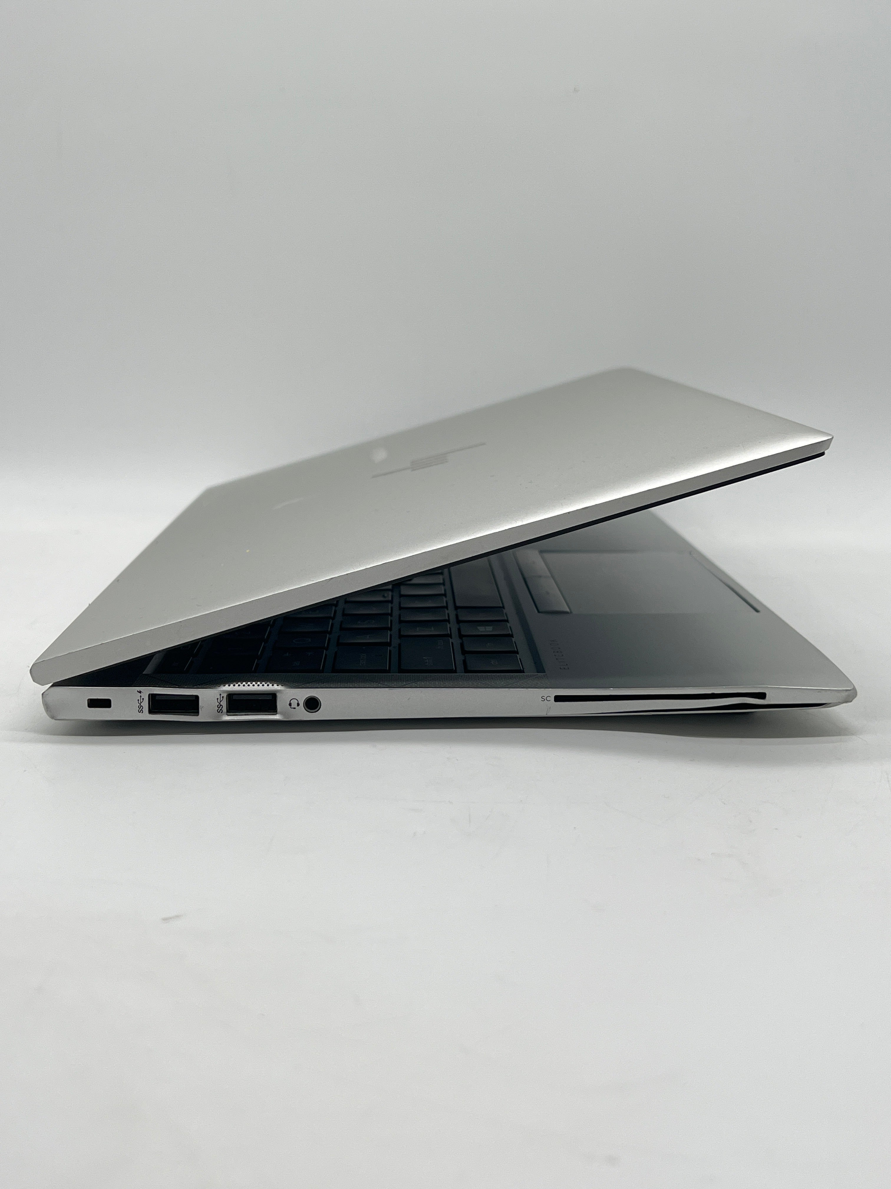 HP Elitebook 840 G8 Touch i5-1135G7 8GB RAM 256GB SSD - Bios Lock/Remotely Managed