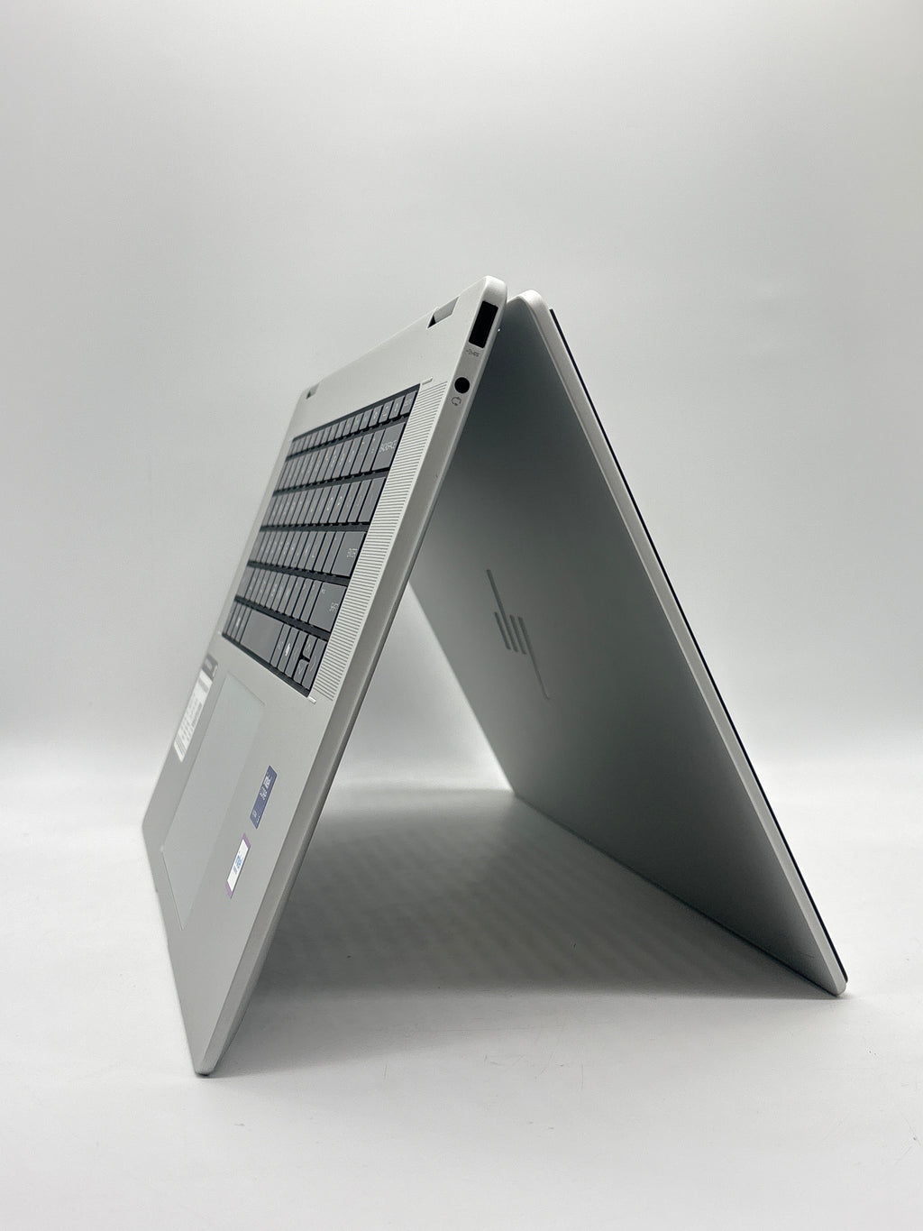 HP Envy x360 16-ac0013dx Ultra 5 125U 16GB RAM 512GB SSD