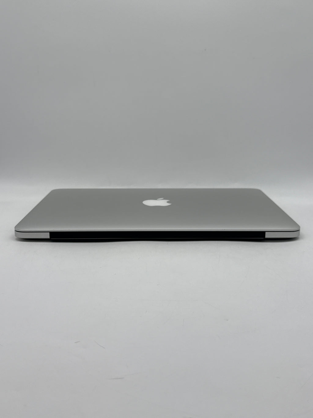 Apple MacBook Pro A1502 13" Intel Core i5 8GB RAM 128GB SSD - Used