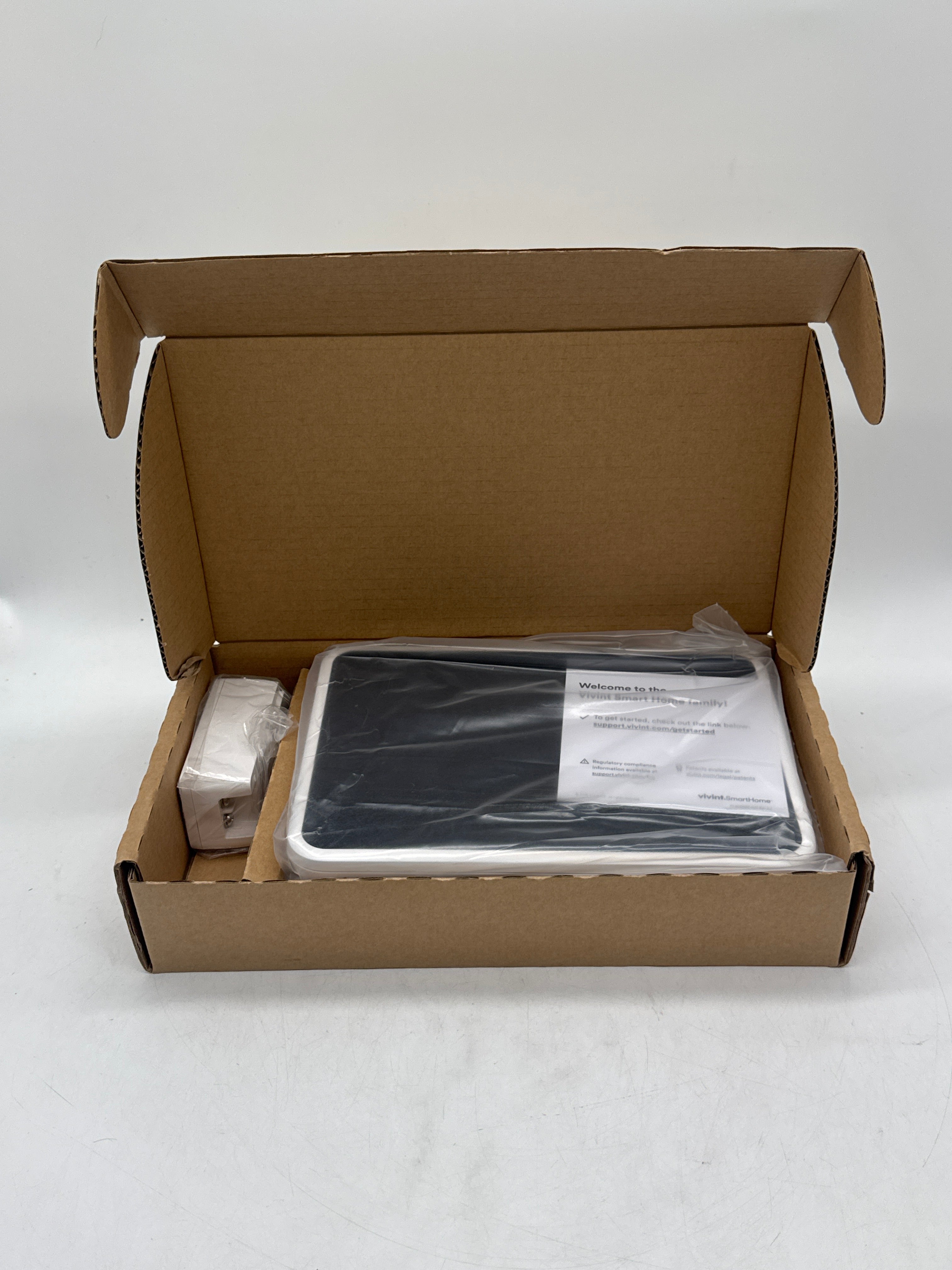 Vivint VS-SH2000-C00 Smart Home Touchscreen Control Panel - Used