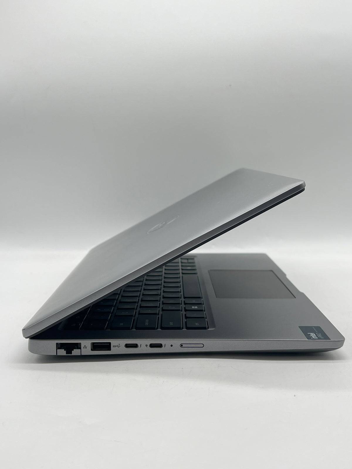 Dell Latitude 5450 13" Ultra 5 135U 16GB RAM 256GB SSD Gray - Used