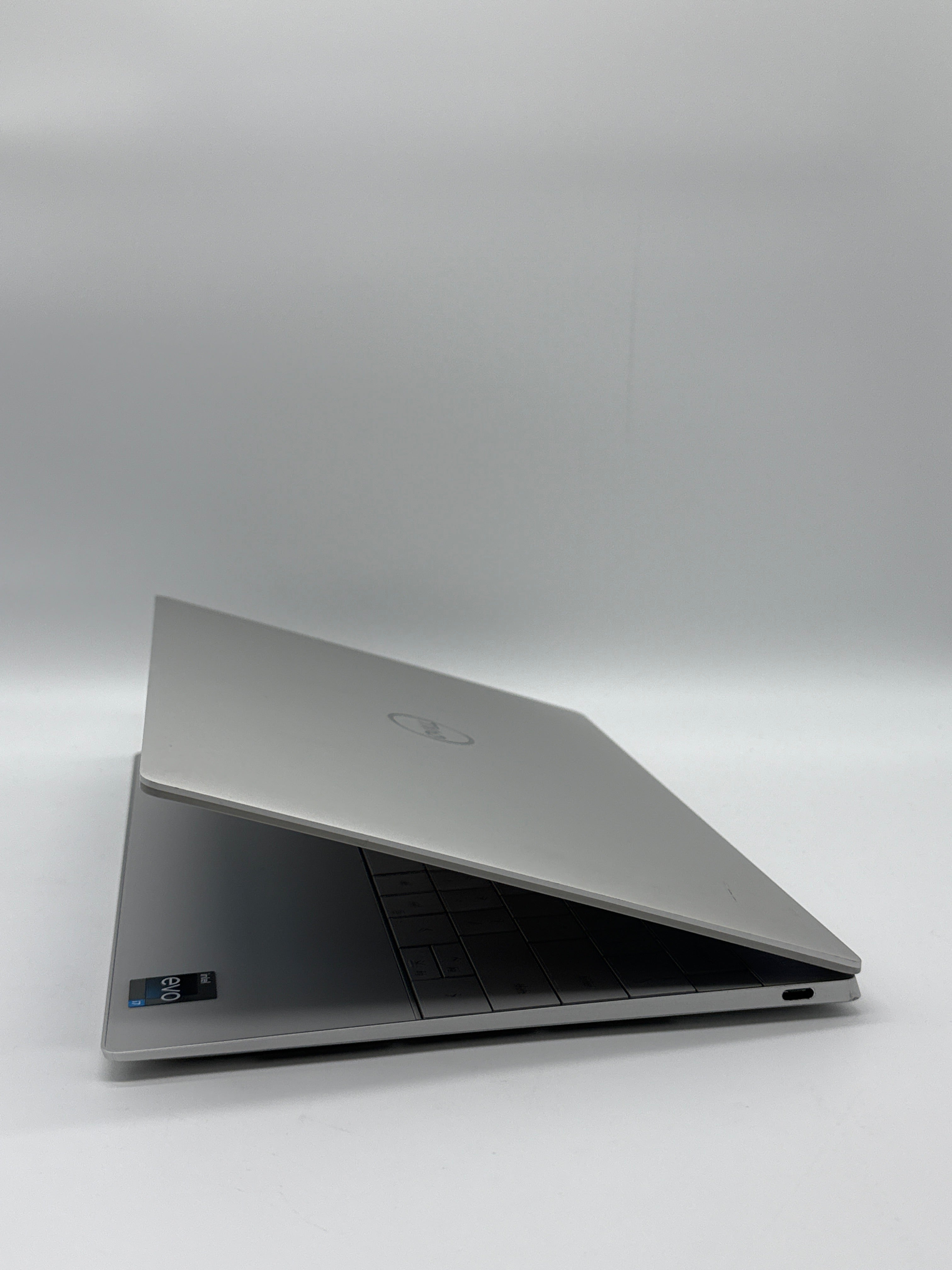 Dell XPS 13 Plus 9320 i7-1360P 16GB RAM 512GB SSD