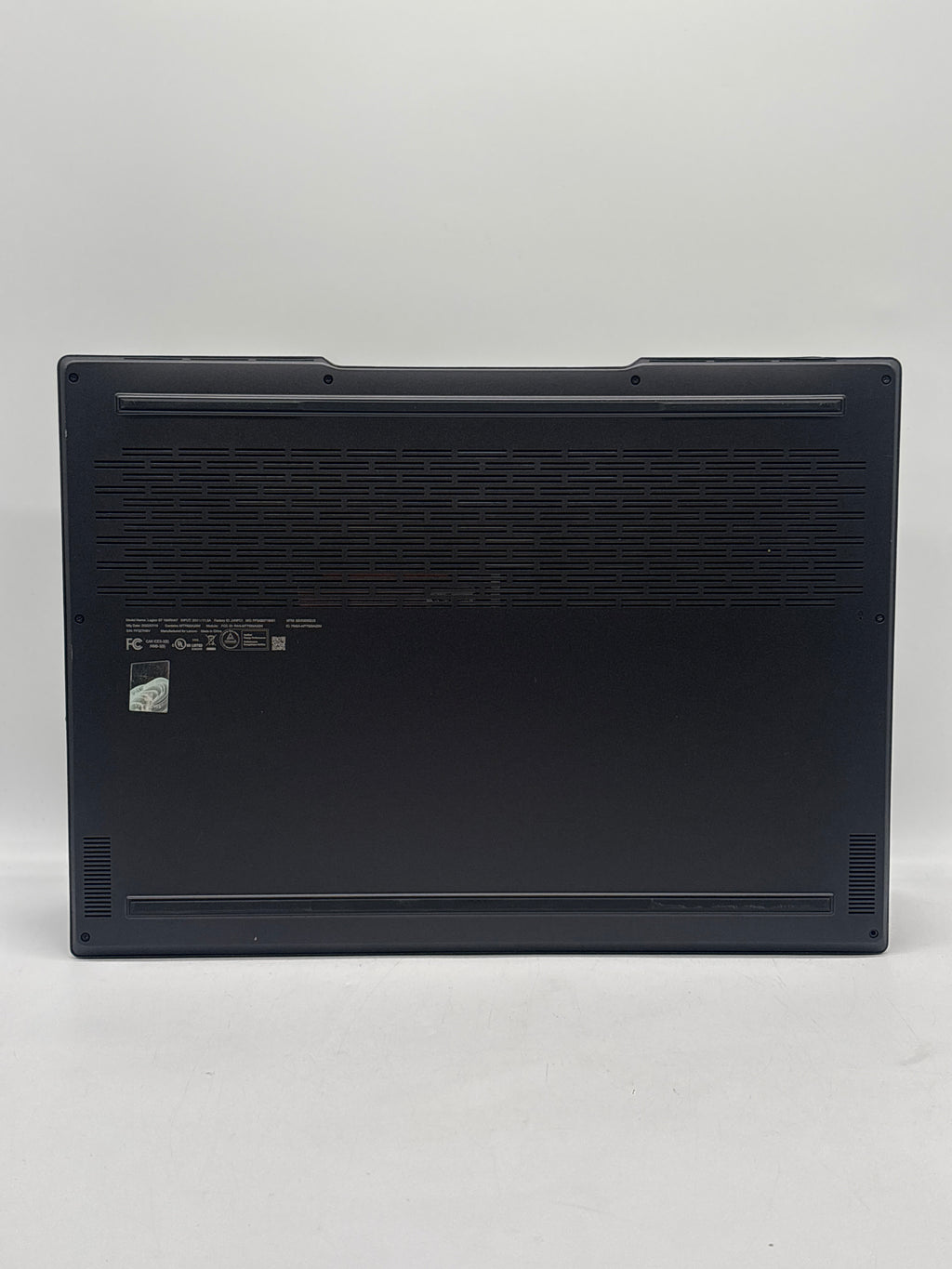 Lenovo Legion S7 16ARHA7 Ryzen 9-6900HX 8GB RAM 1TB SSD RX 6800S - Read DESC