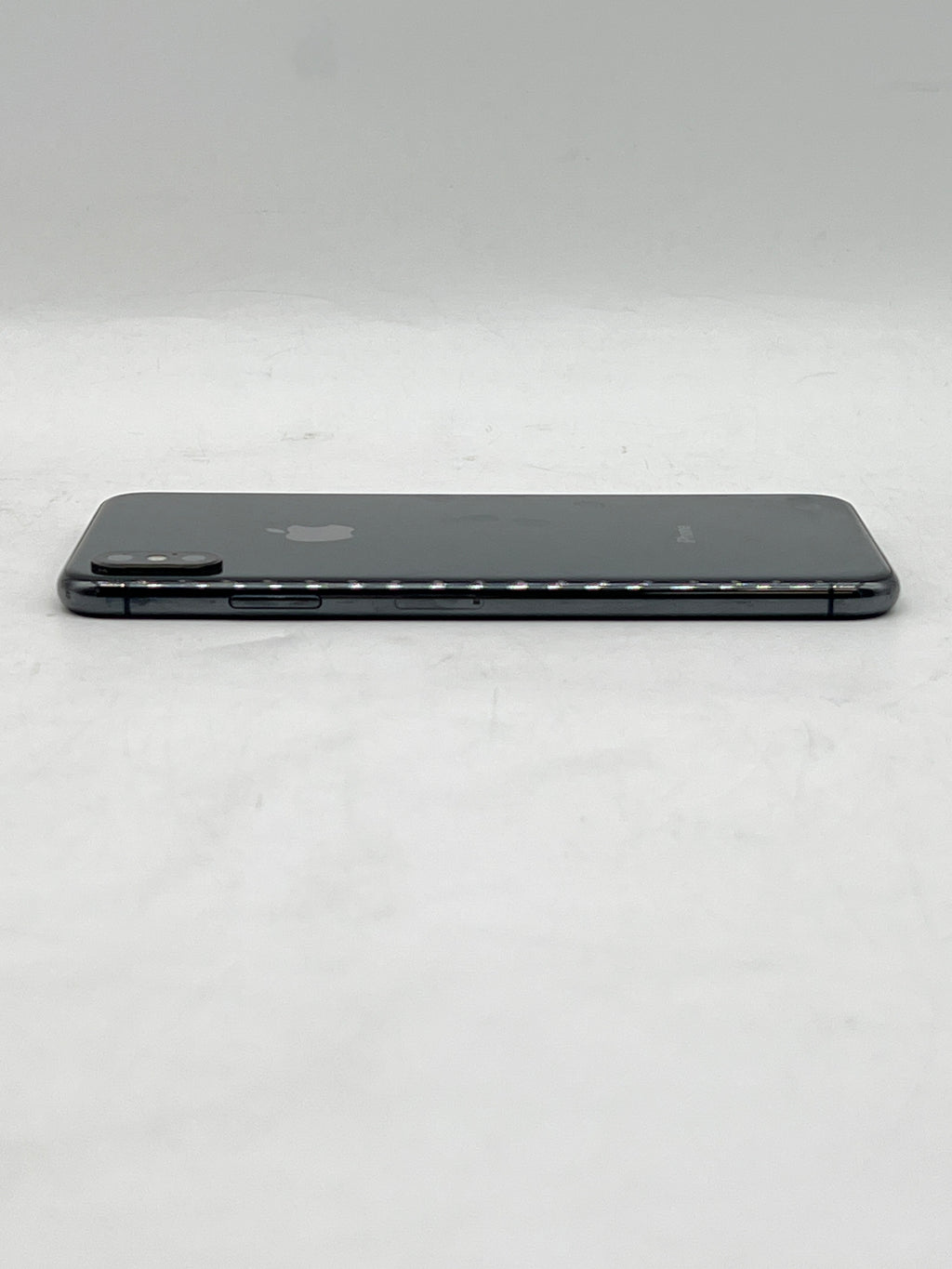 Apple iPhone XS Max 6.5 in A1921 64GB Space Gray *Unlocked* Used