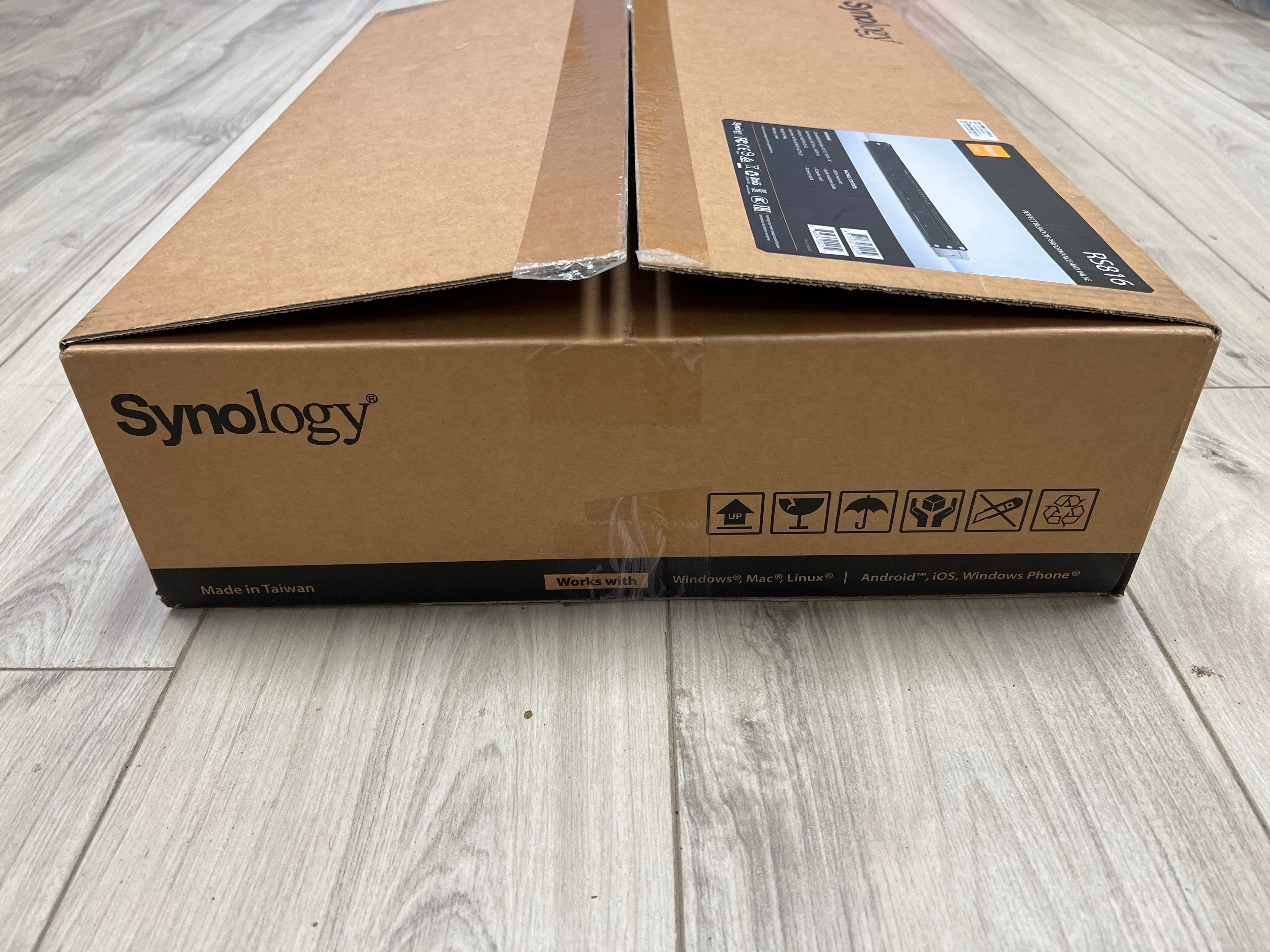 Synology RS816 4-Bay Internal Expansion Silver USB 3.0 New Open Box