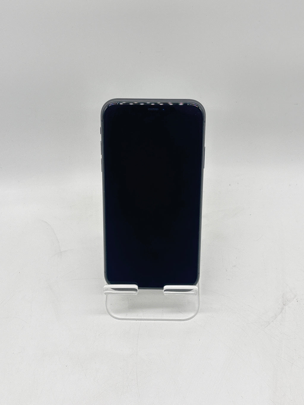 Apple iPhone 11 64 GB Black Unlocked Remotely Managed