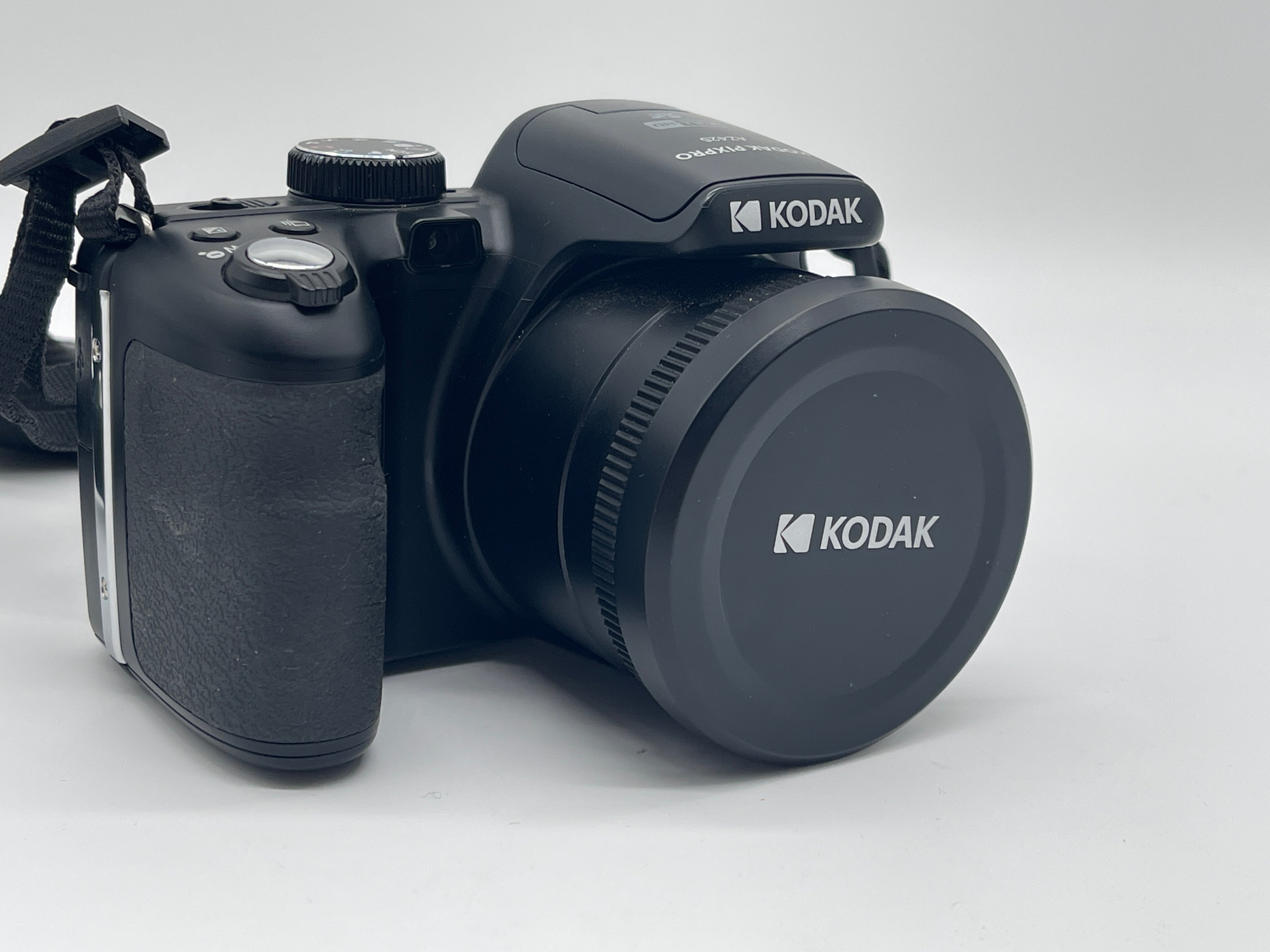 Kodak PIXPRO AZ425 Digital Camera