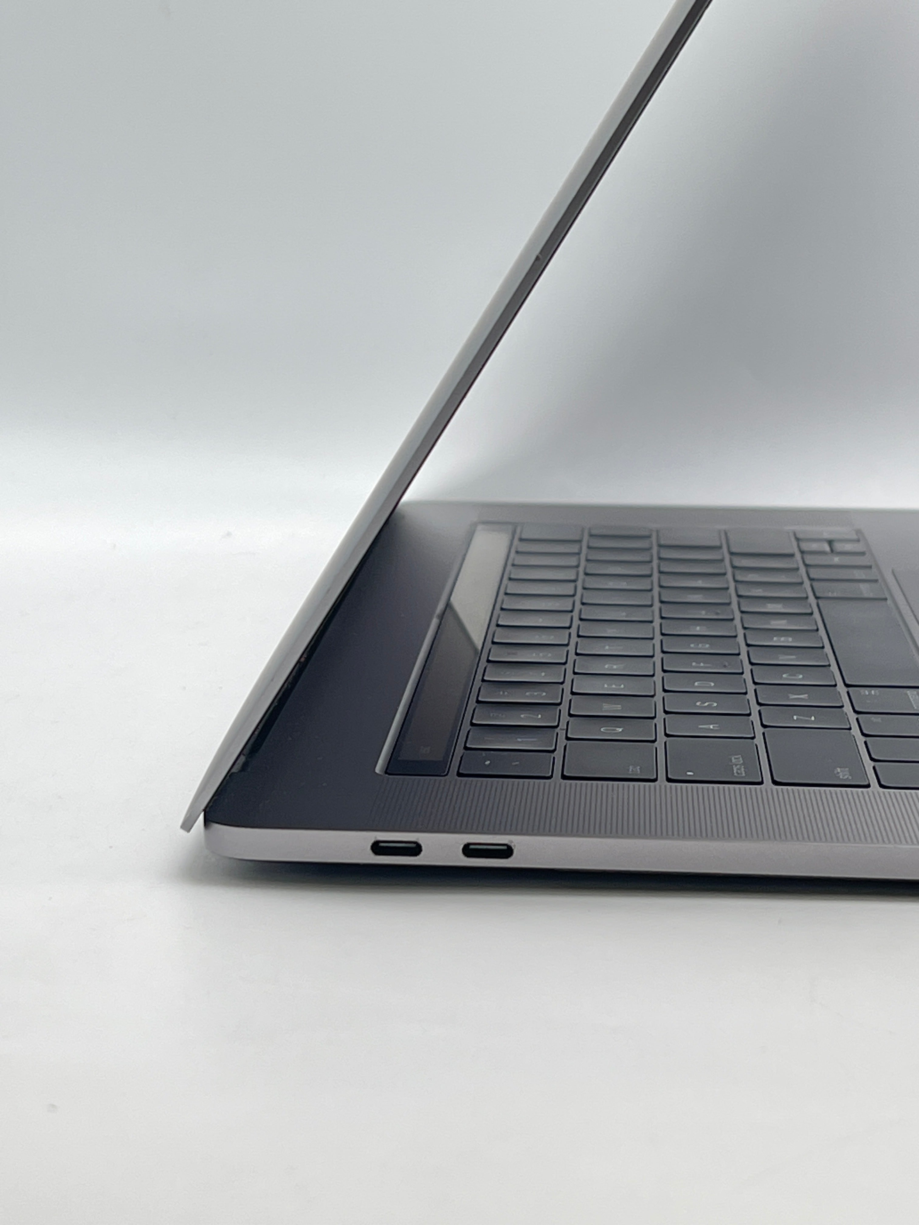 Apple MacBook Pro 15" A1707 Core i7 16GB RAM 1TB SSD - For Parts (READ)