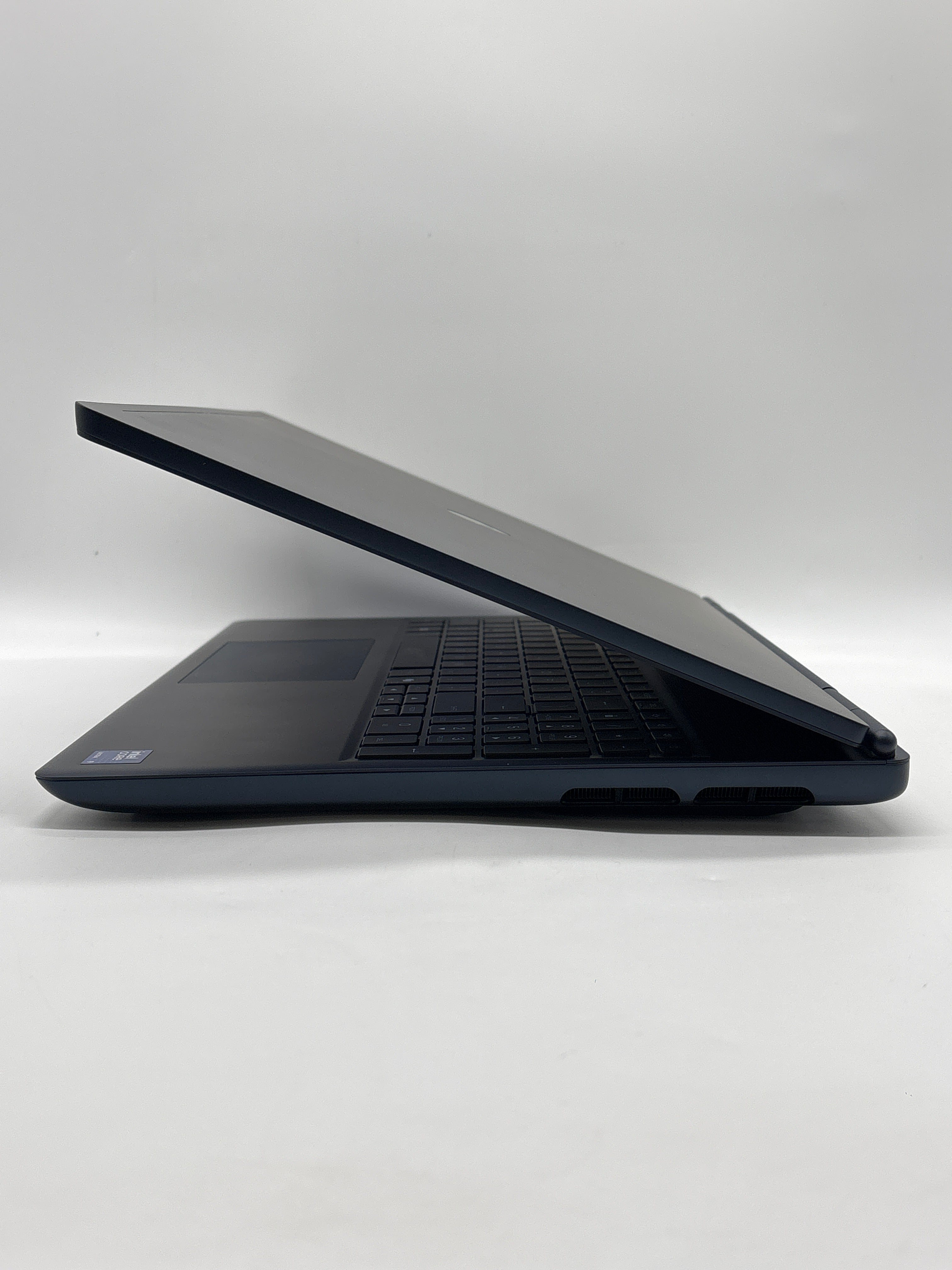 Dell Alienware 16X Aurora Ultra 9 275HX 32GB RAM 1TB SSD RTX 5060 - Warranty