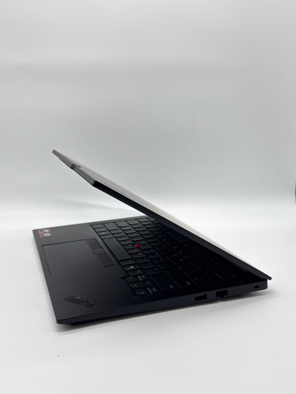 Lenovo ThinkPad E14 Gen 7 Ryzen 5 16GB RAM 512GB SSD Radeon 760M