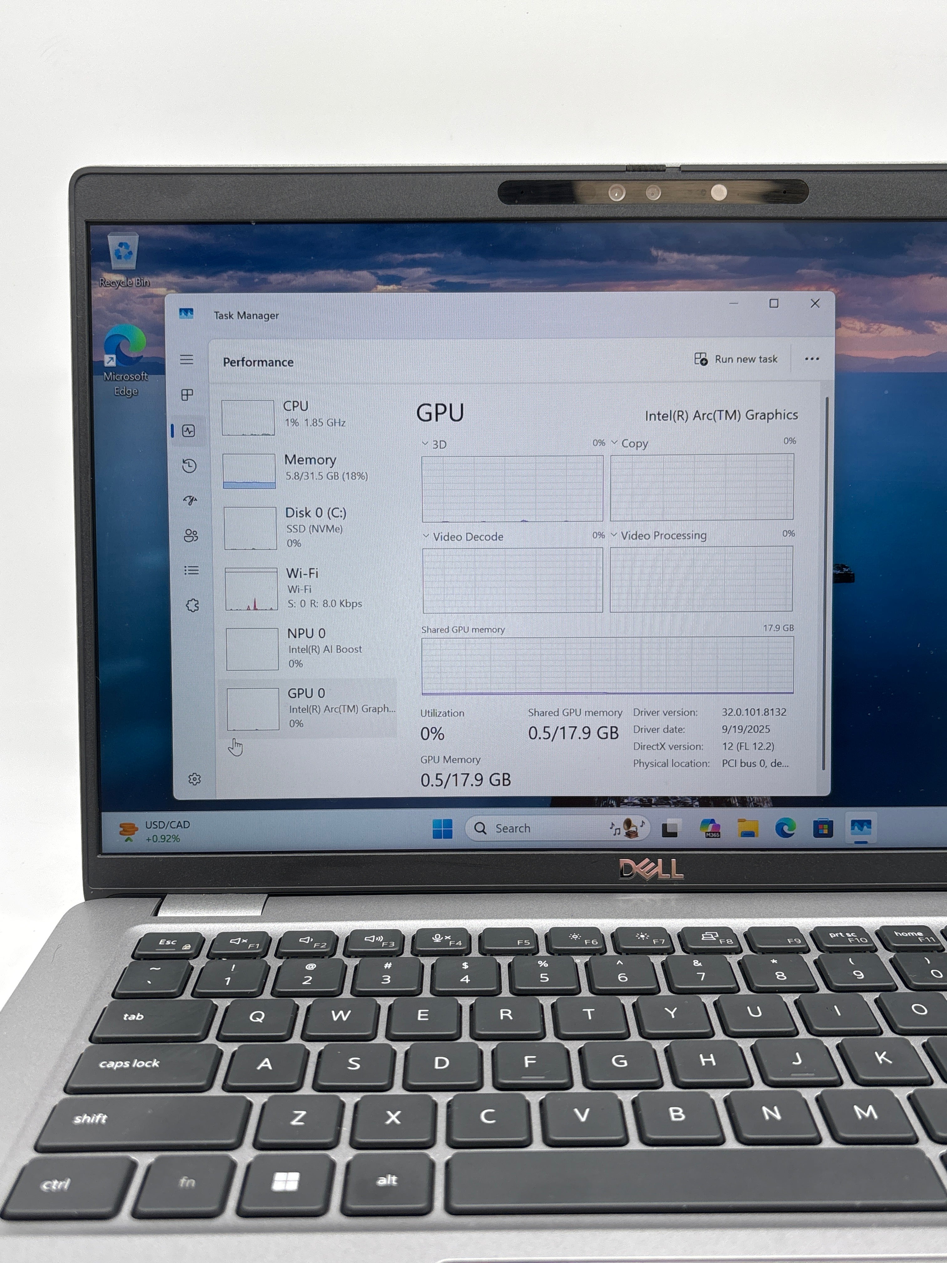 Dell Latitude 5450 14 in Ultra 7 165H 32GB RAM 512GB SSD Silver - Used