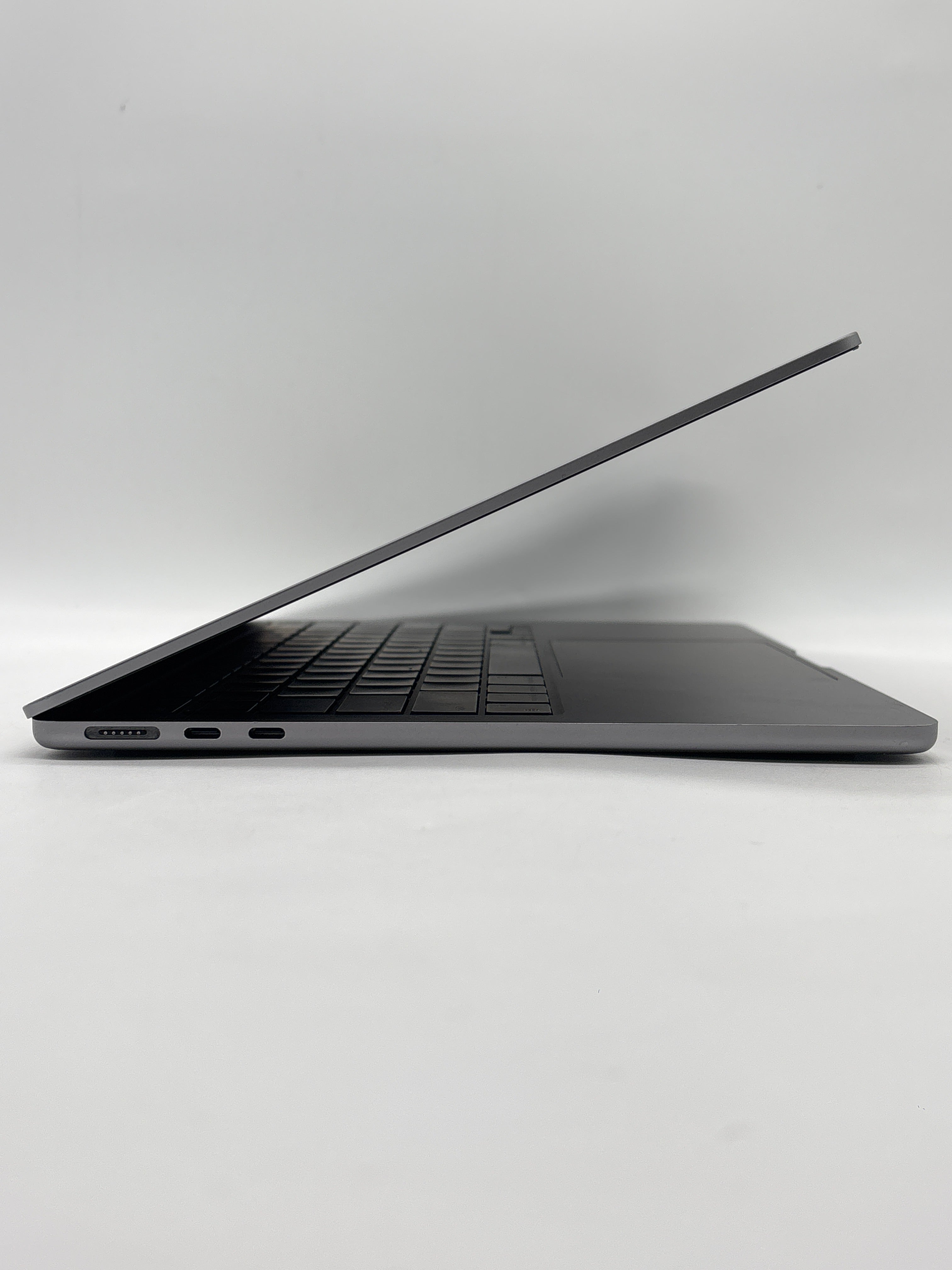 Apple MacBook Air A2681 M2 8GB RAM 512GB SSD