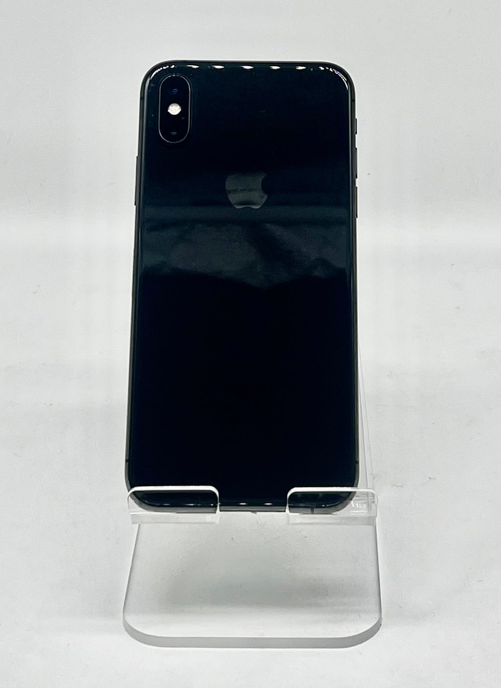 Apple iPhone XS 64GB Space Gray Unlocked - Used