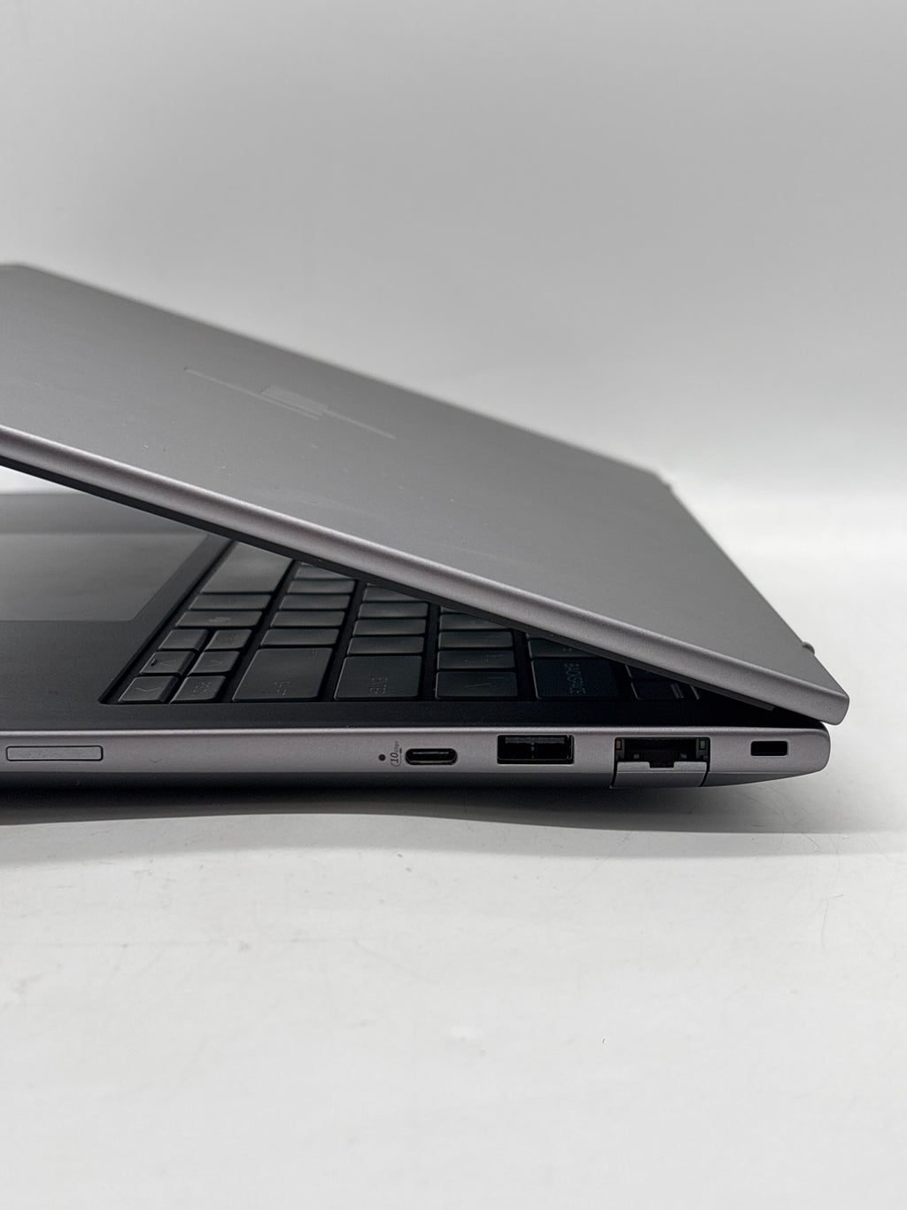 HP ZBook 8 G1i 14" Ultra 9 285H 64GB RAM 1TB SSD Gray - Used
