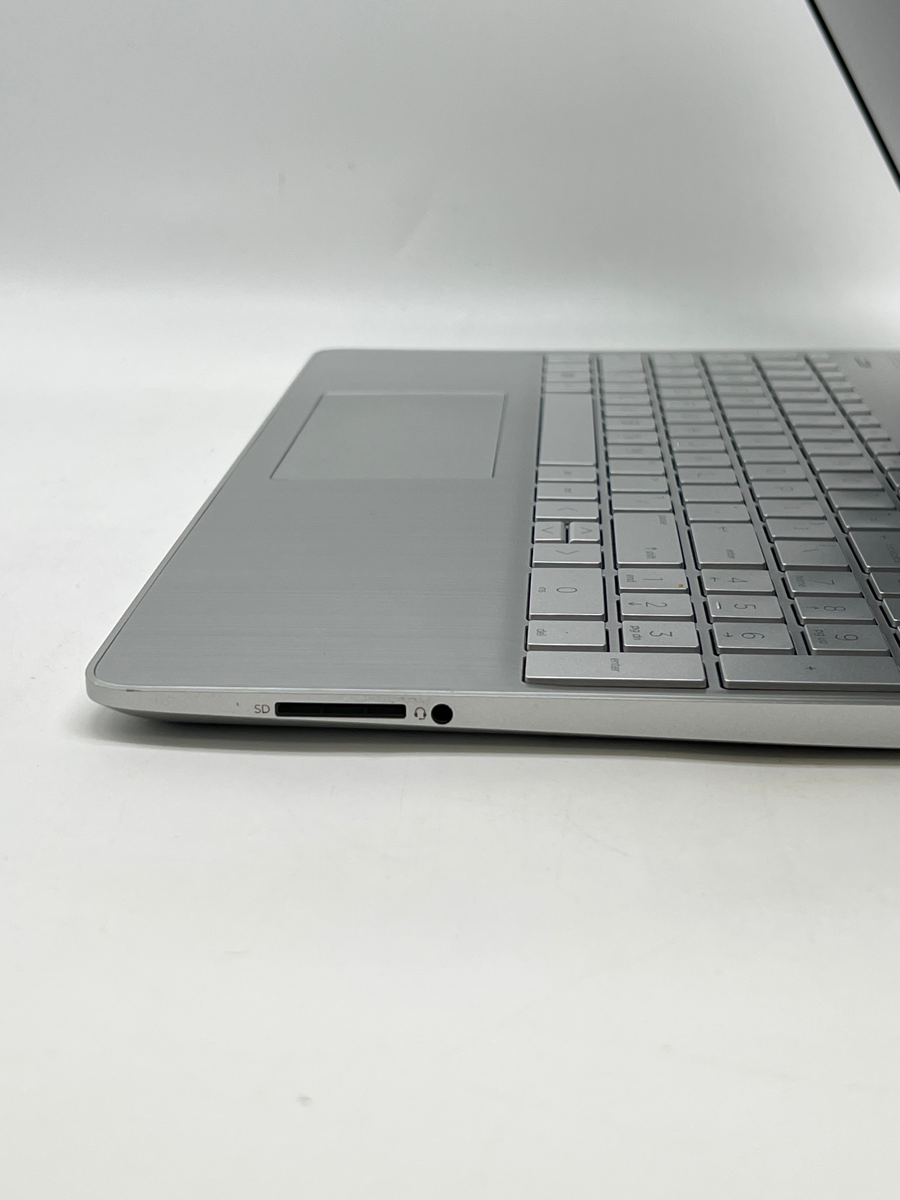 HP Laptop 15-dy5xxx i7-1225u 16GB RAM 512GB SSD Touch - Used