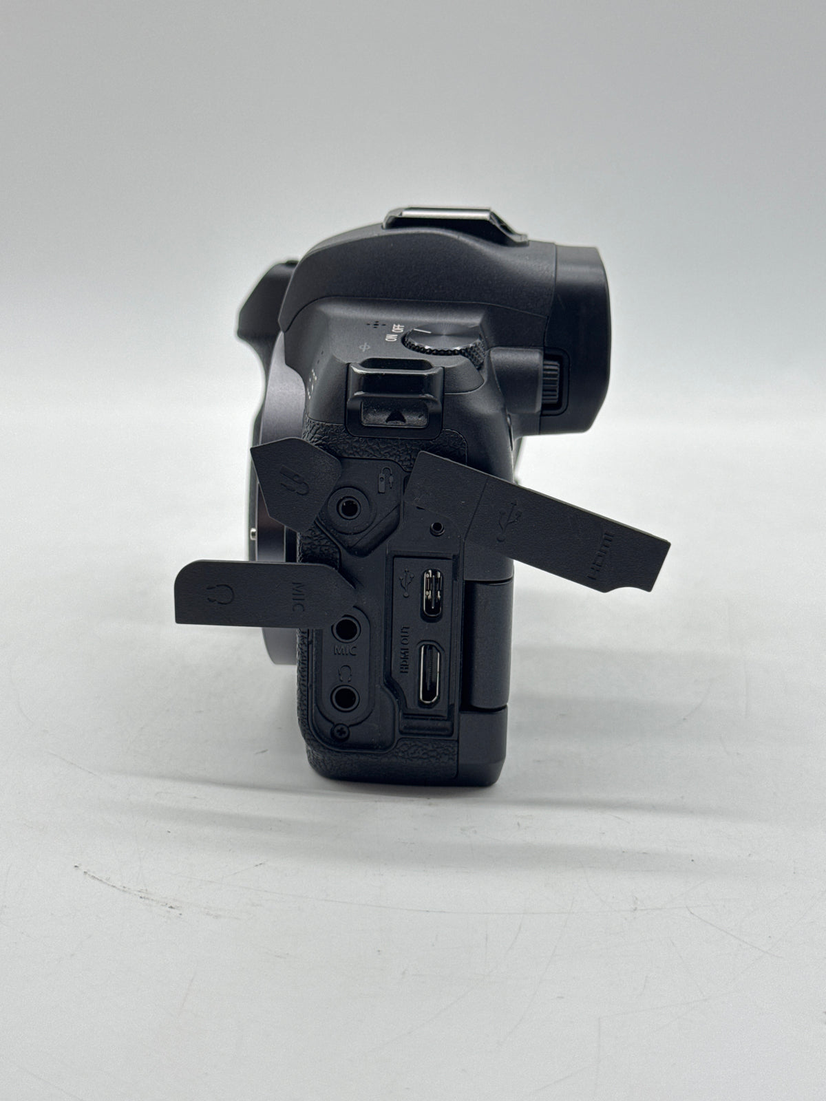 Canon EOS R Mirrorless Camera Body Only Black - Used