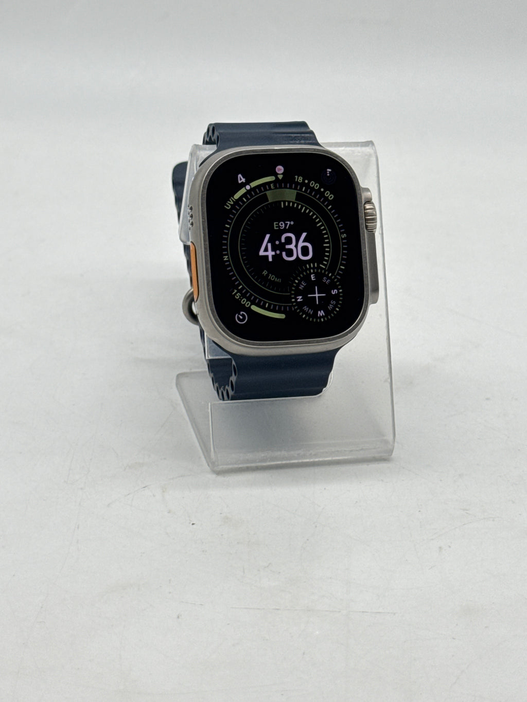 Apple Watch Ultra 2 A2986 49mm Titanium GPS + Cellular - Used