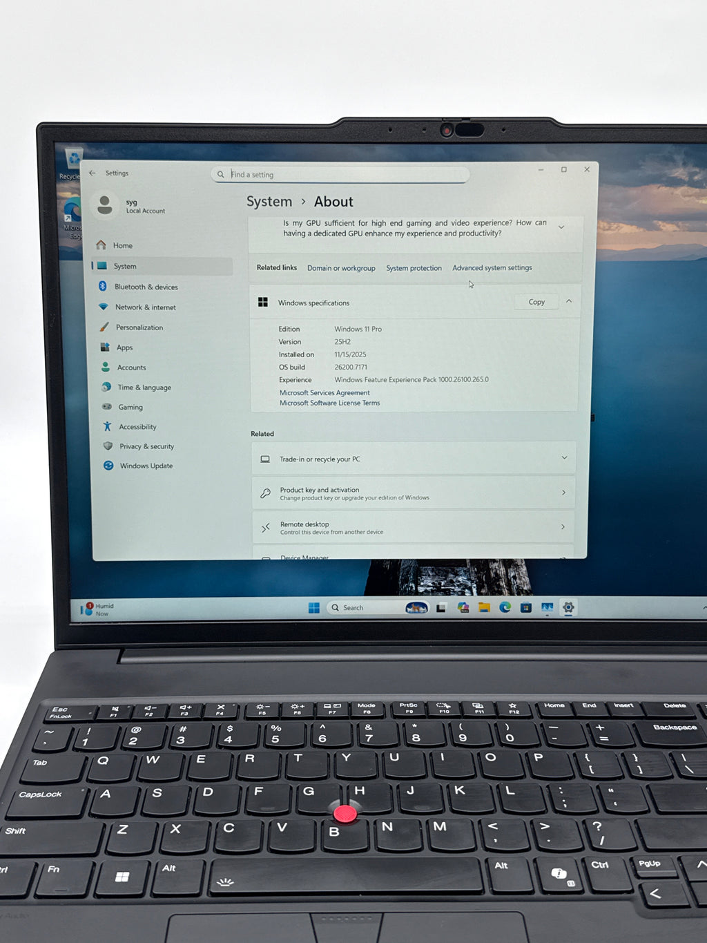 Lenovo ThinkPad P16s Gen 3 16" Intel Core Ultra 7 32GB RAM 512GB SSD