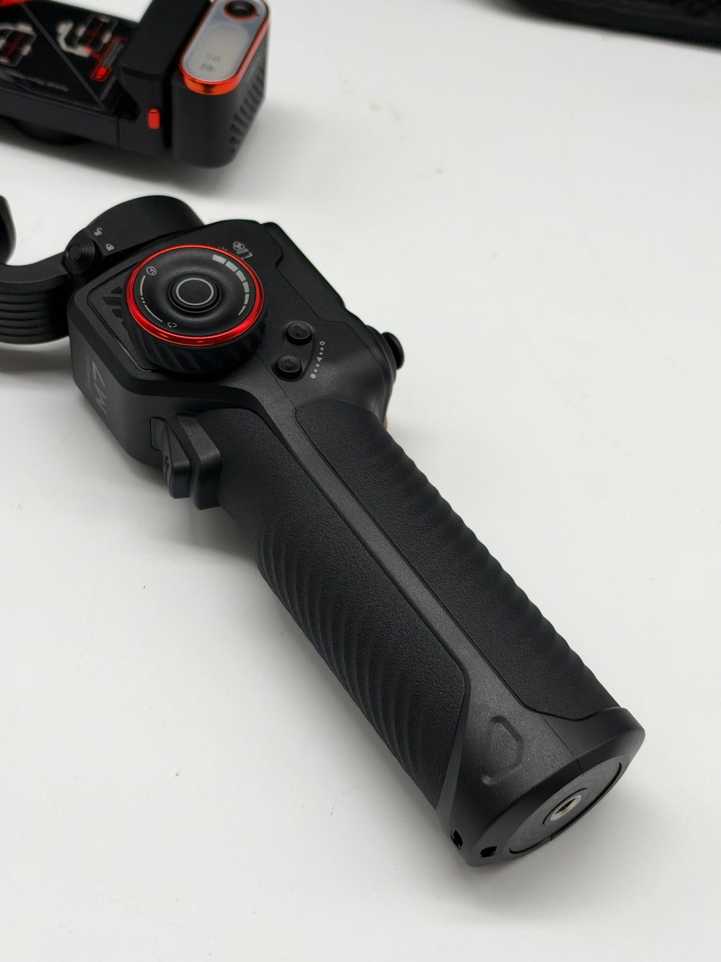 hohem iSteady M7 AI Tracking Smartphone Gimbal Stabilizer with Case - Used