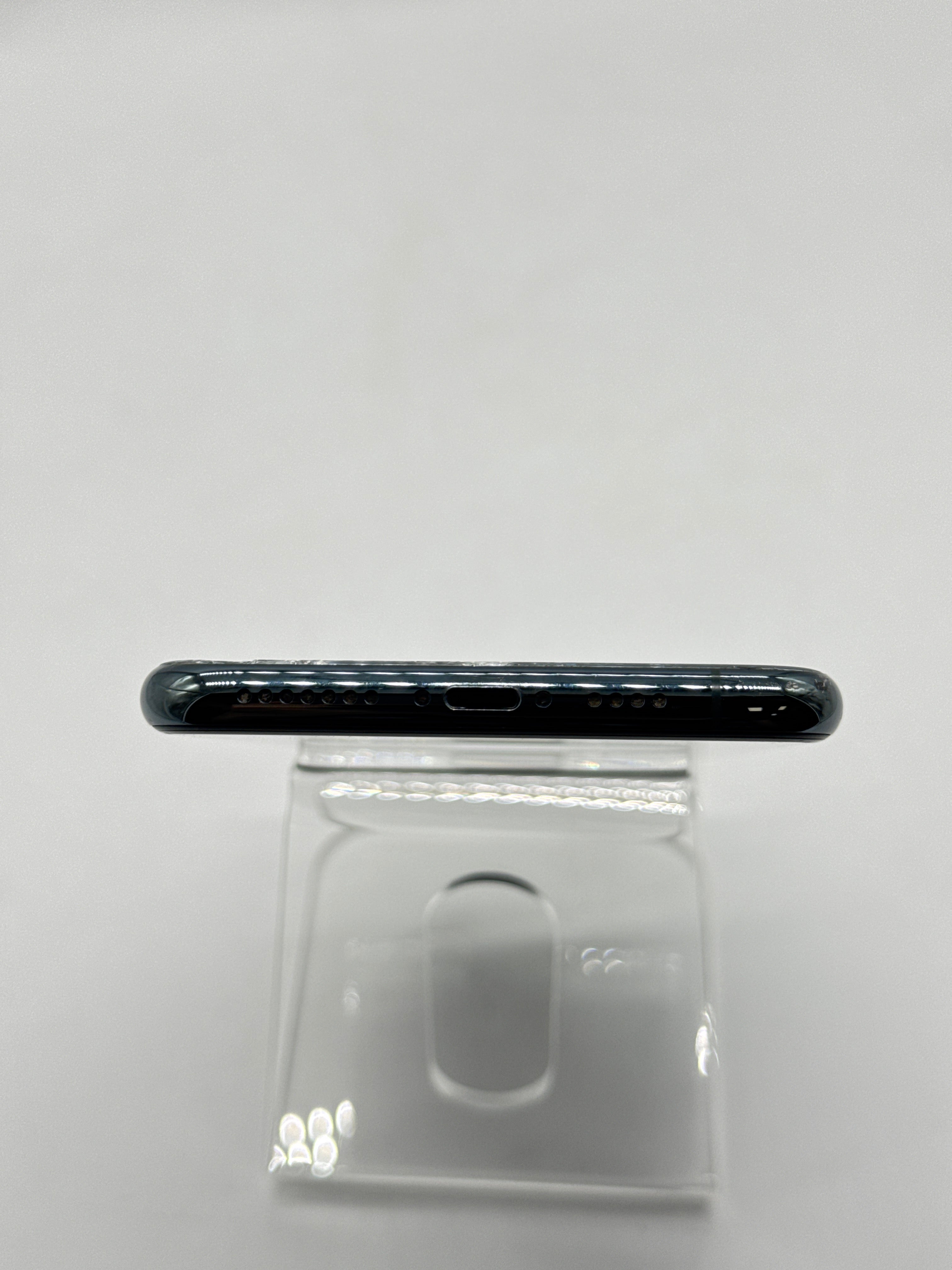 Apple iPhone 11 Pro Max 256GB Space Grey - For Parts [READ]