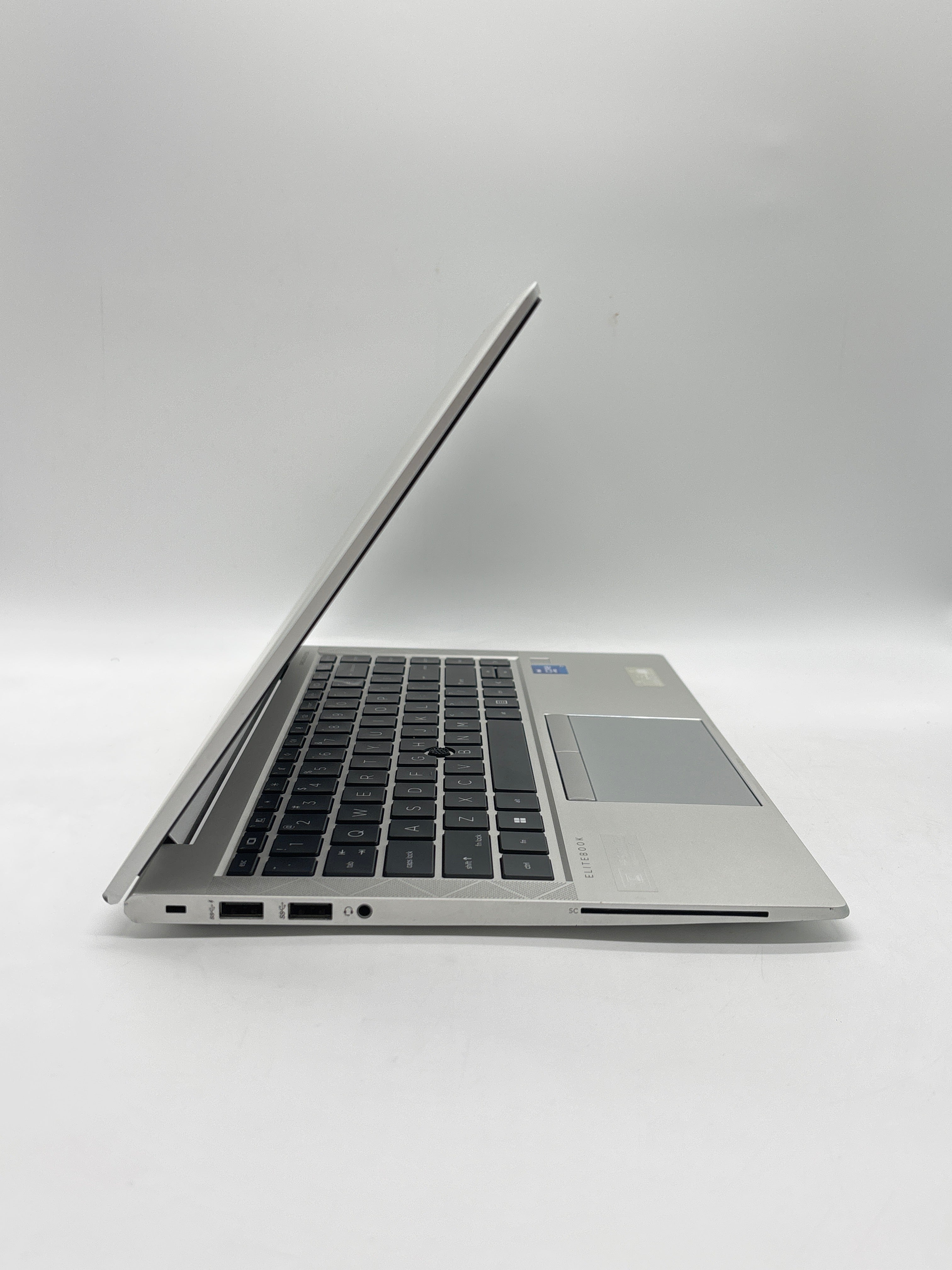 HP EliteBook 840 G8 i7-1185G7 32GB RAM 256GB SSD - For Parts (READ)
