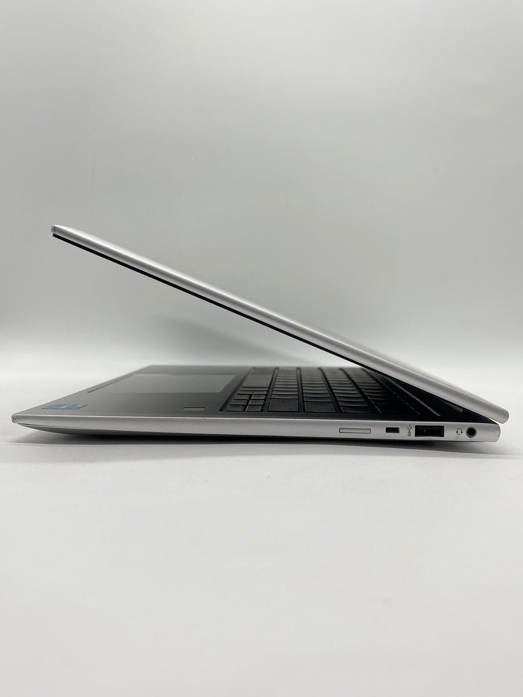 HP EliteBook 840 G10 i5-1335U 16GB RAM 256GB SSD - For Parts (Read DESC)