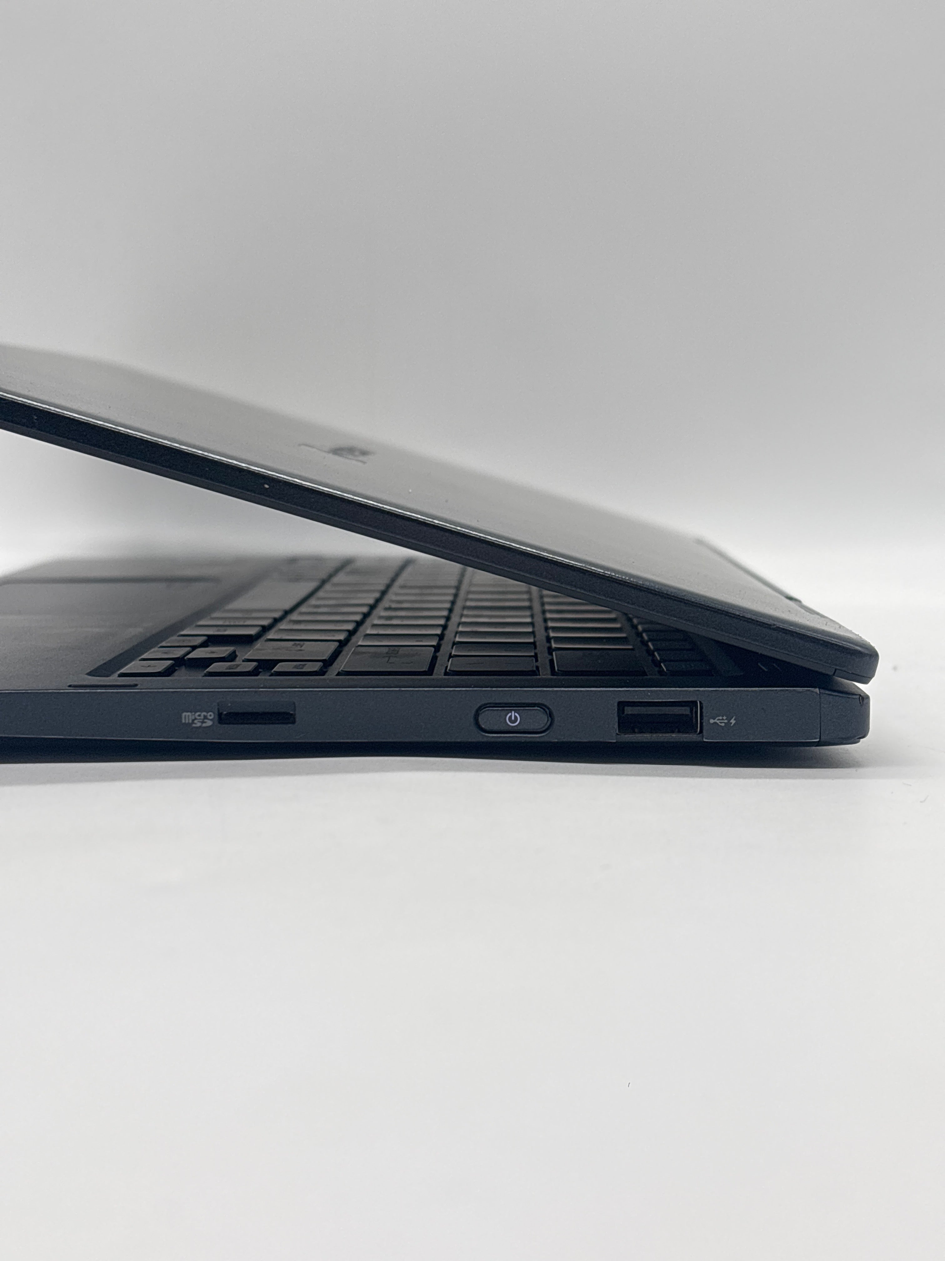 Dynabook Portege X30W-K i5-1340P 32GB RAM 1TB SSD