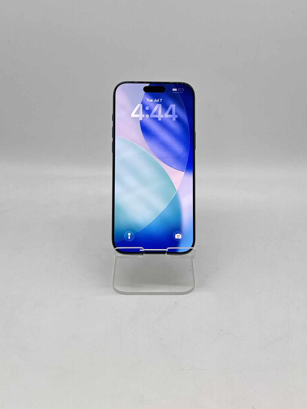 Apple iPhone 17 Pro Max 256GB Blue AT&T - Check ESN Cracked Screen