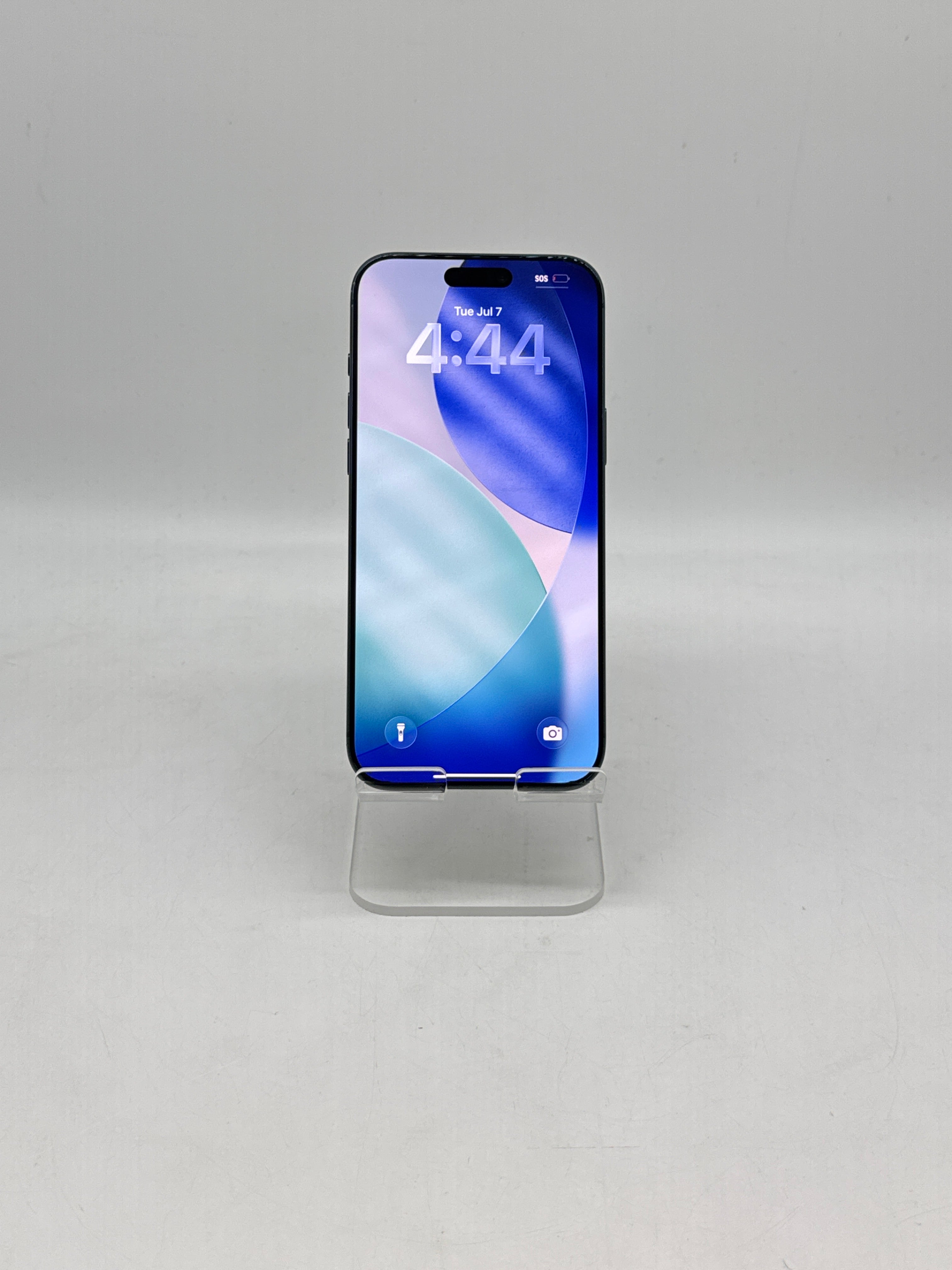 Apple iPhone 17 Pro Max 256GB Blue AT&T - Check ESN Cracked Screen