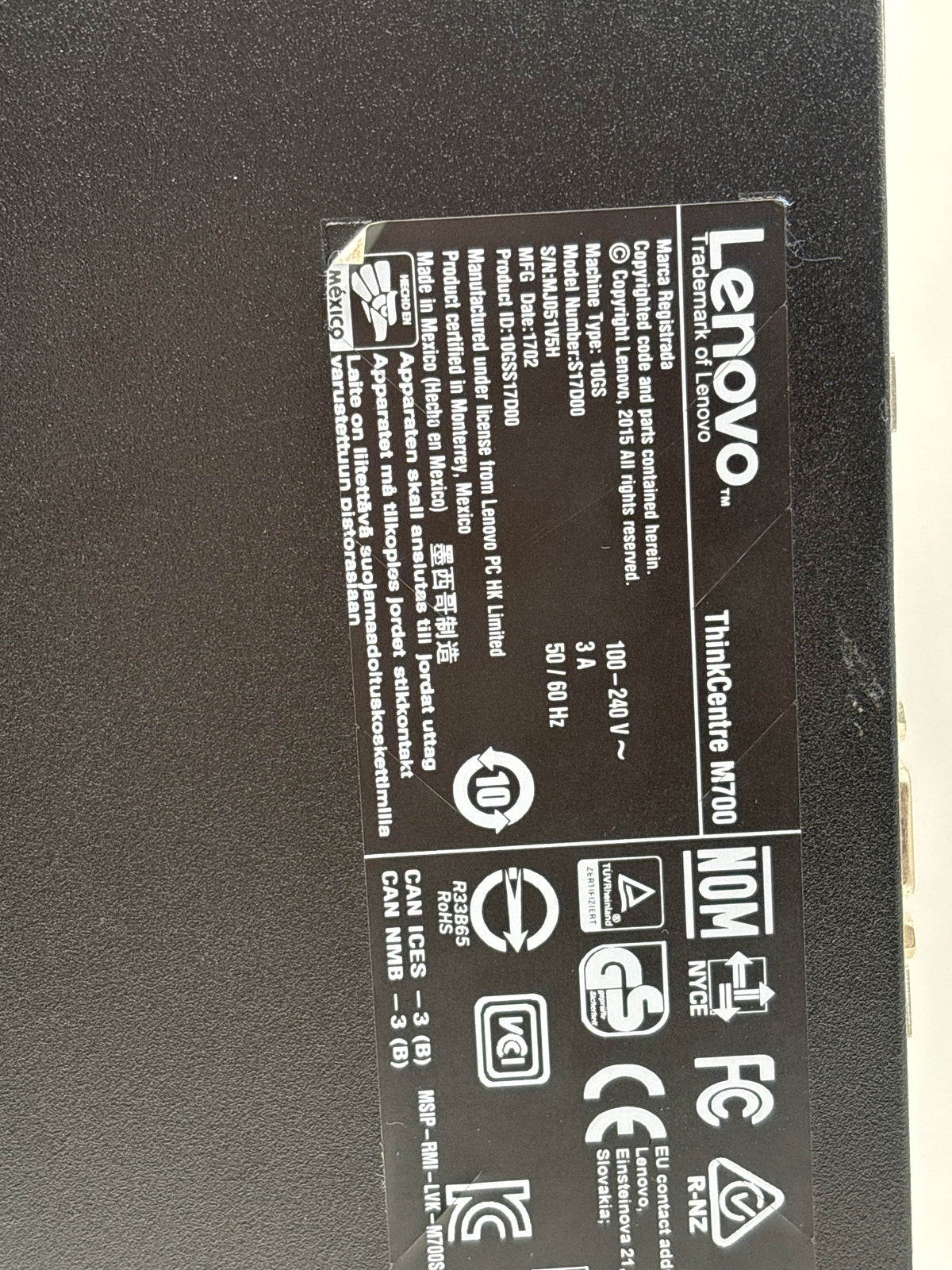 Lenovo ThinkCentre M700 Desktop Core i5 6500 8GB RAM 256GB SSD Black - Used