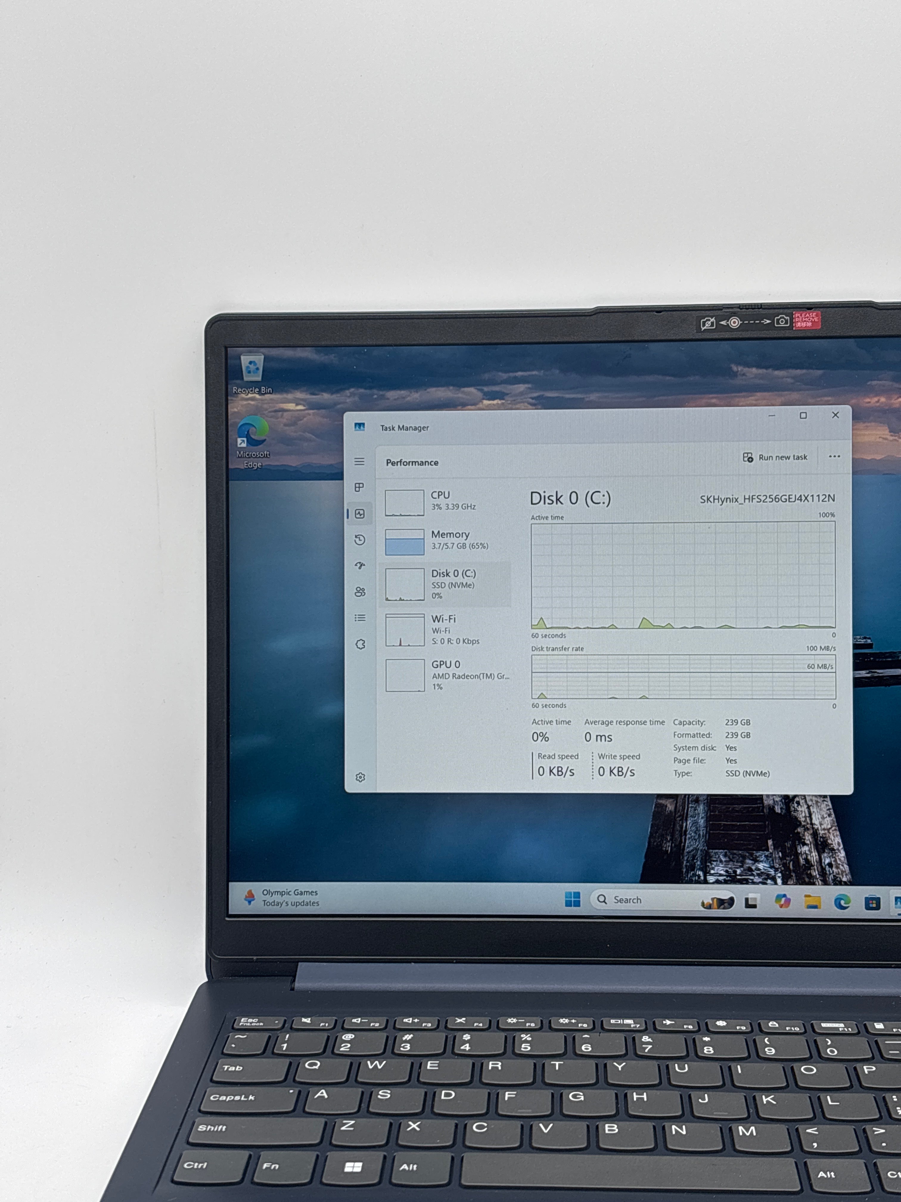 Lenovo Ideapad 1 15AMN7 Ryzen 5 7520U 8GB RAM 256GB SSD