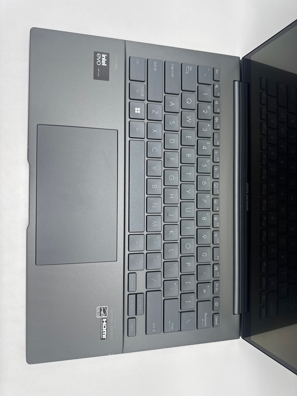 Asus Zenbook 14 Q425M OLED Touch Ultra 7 155H 16GB RAM 1TB SSD - Used