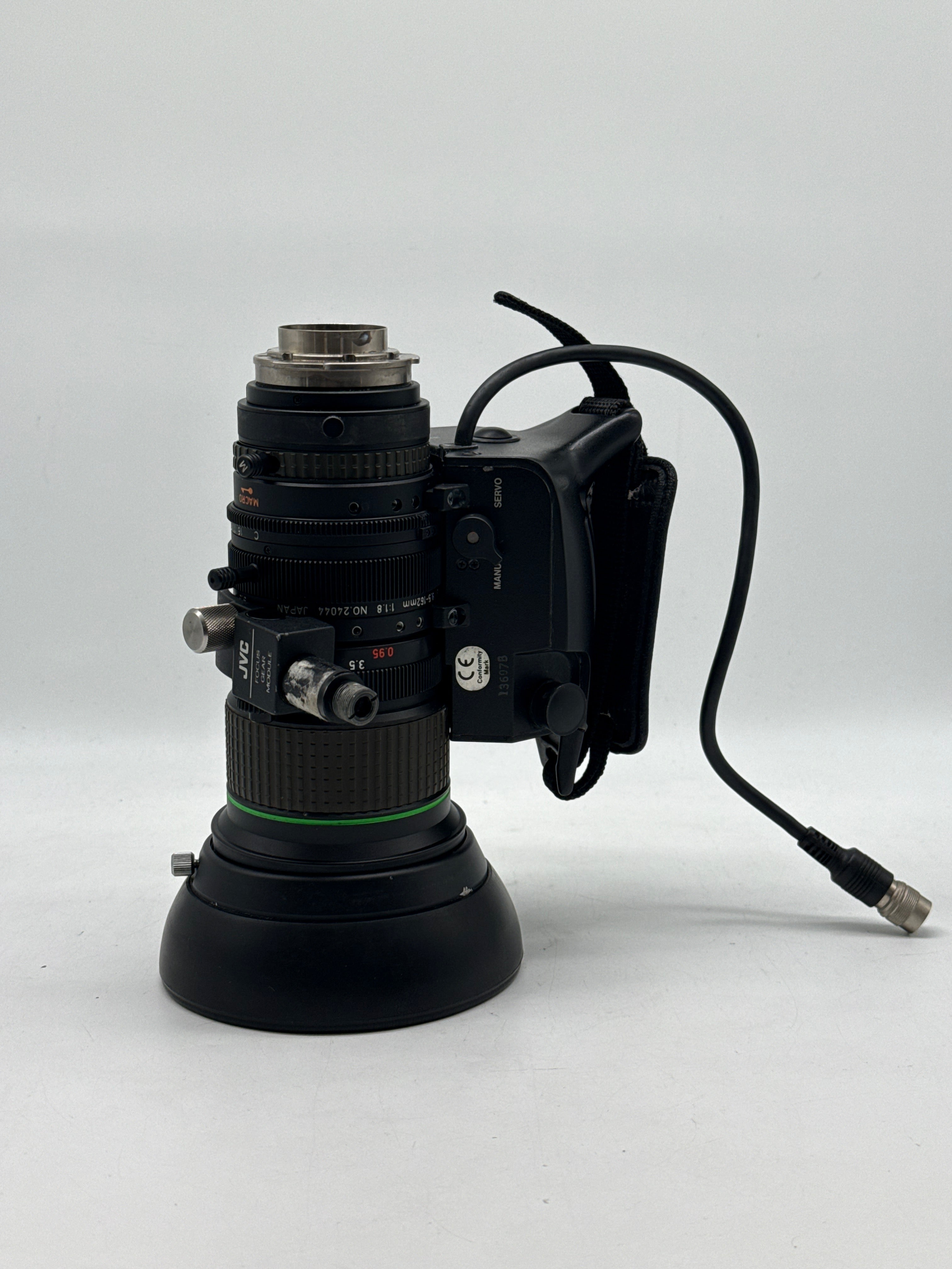 Canon YJ17x9.5B0 17x Broadcast BCTV Zoom Lens 9.5-162mm B4 Mount - Used
