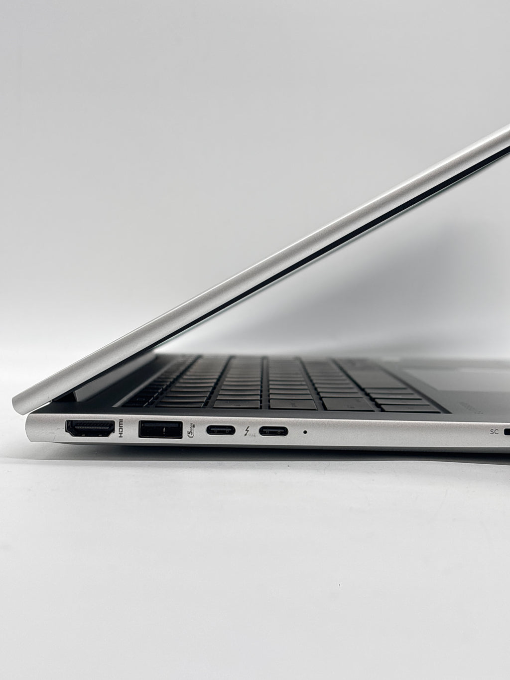 HP EliteBook 840 G11 Ultra 5 135U 32GB RAM 512GB SSD - For Parts (Read DESC)