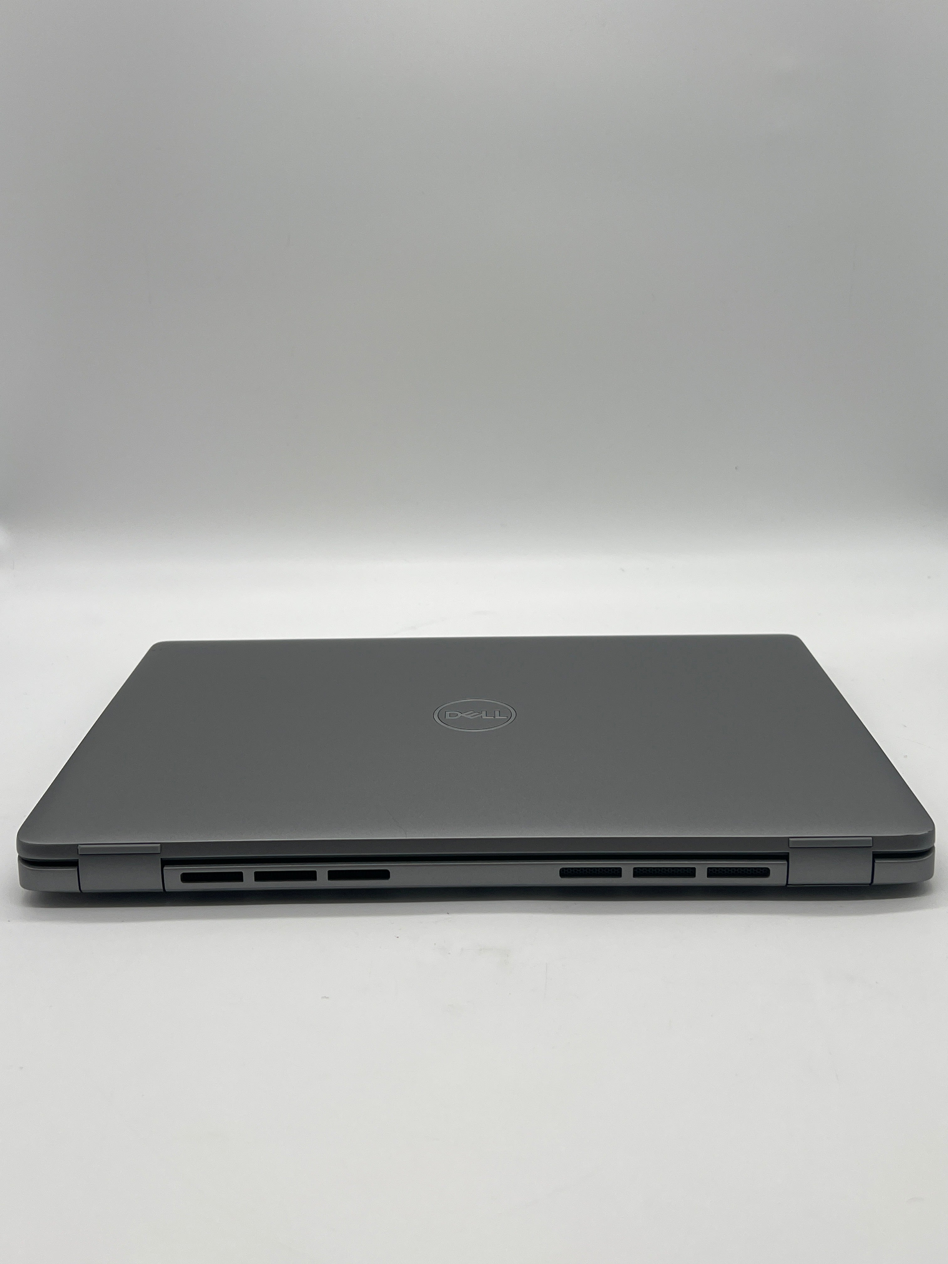 Dell Latitude 5450 14" Ultra 7 165U 16GB RAM 256GB SSD