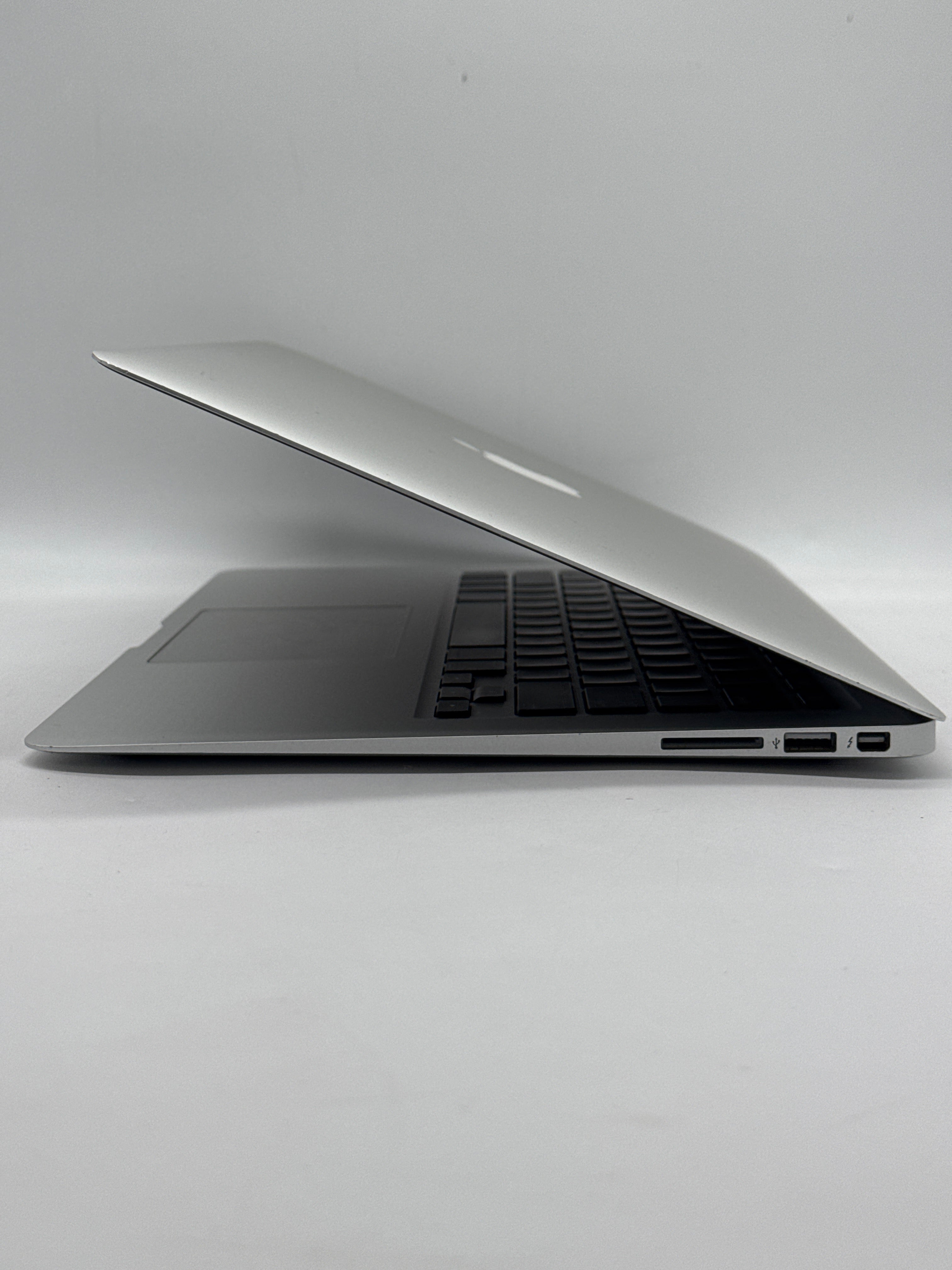 Apple MacBook Air 13" A1466 2015 i5 1.6 GHz 4GB RAM 128GB SSD