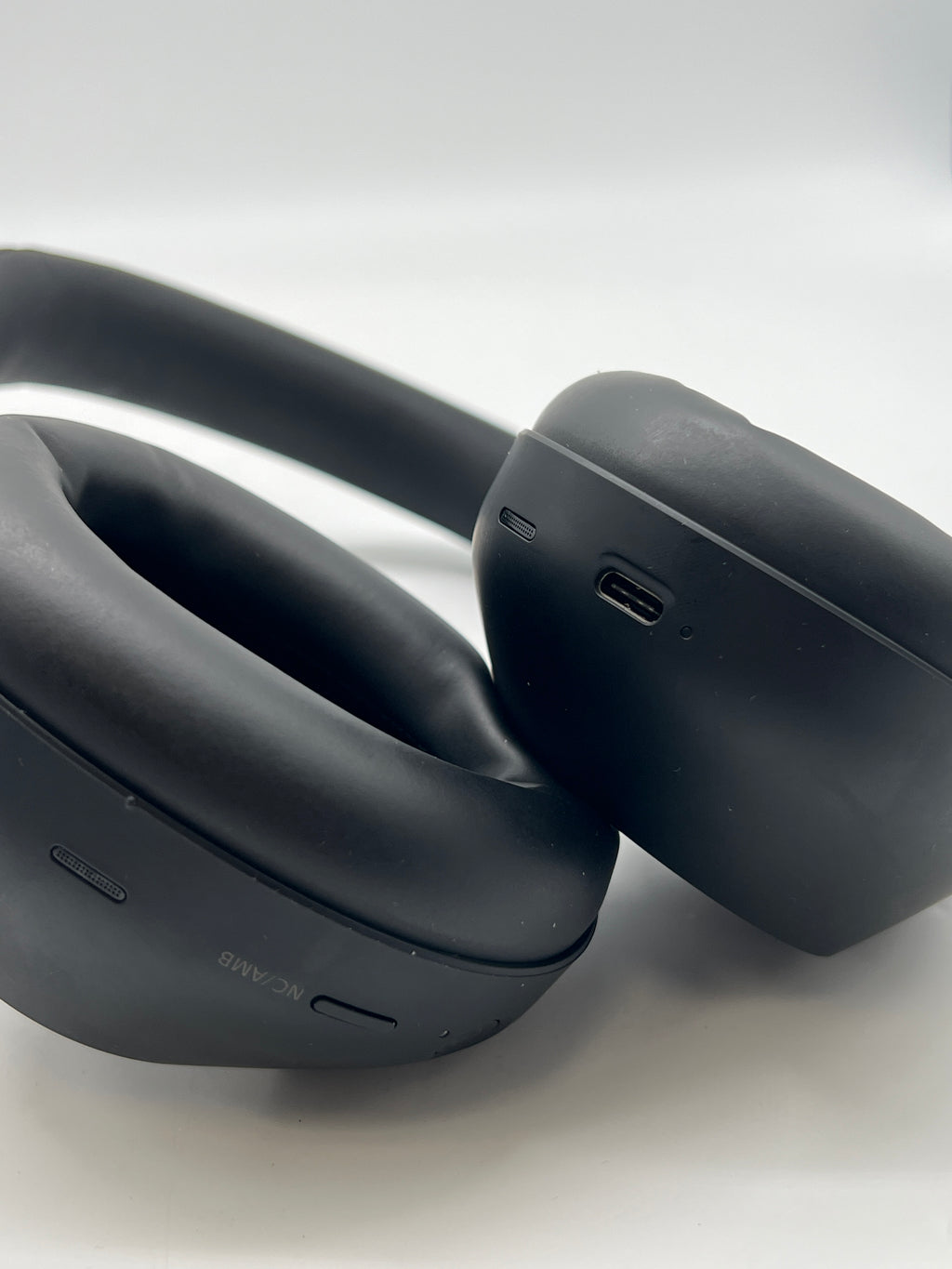 Sony WH-1000XM6 Bluetooth Noise Cancelling Headphones - Used
