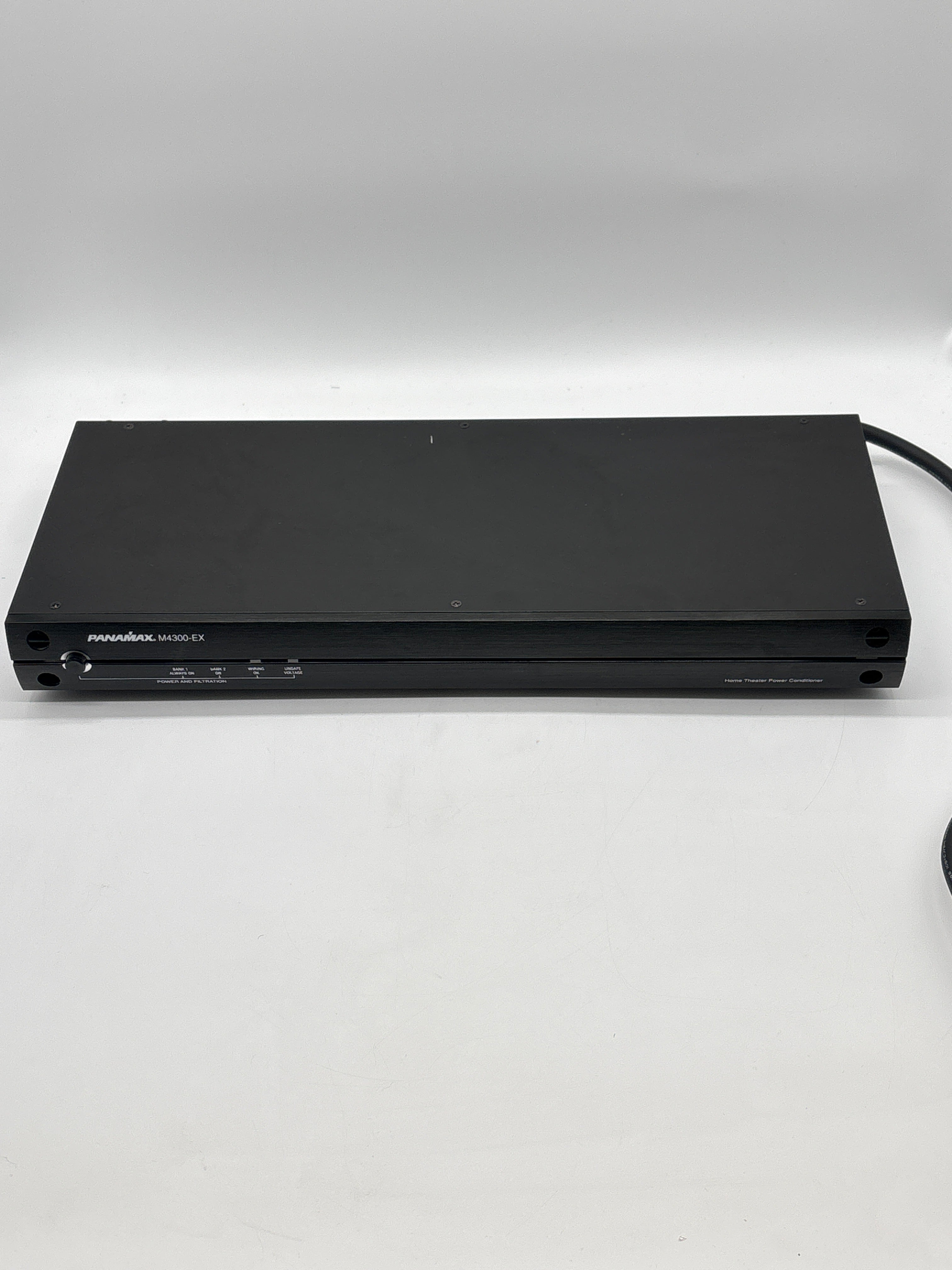 Panamax M4300-EX Power Conditioner - Black - 8 Outlets